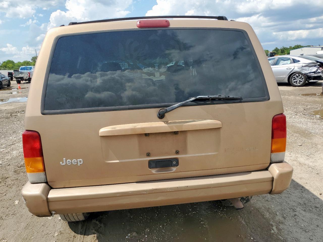1999 Jeep Cherokee Sport Желто-коричневый vin: 1J4FT68S8XL505703