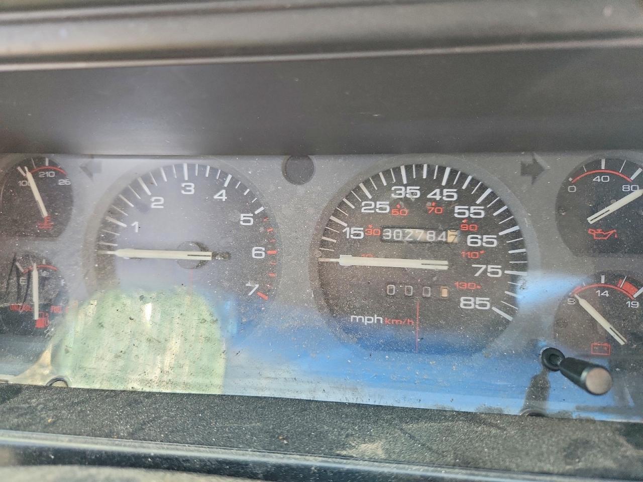 1995 Jeep Cherokee Sport Red vin: 1J4FT68S9SL668093