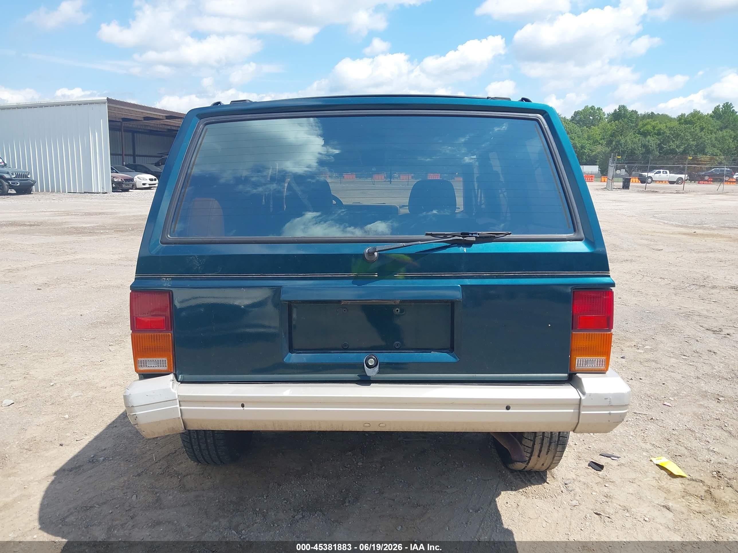 1995 Jeep Cherokee Country Green vin: 1J4FT78S1SL602434