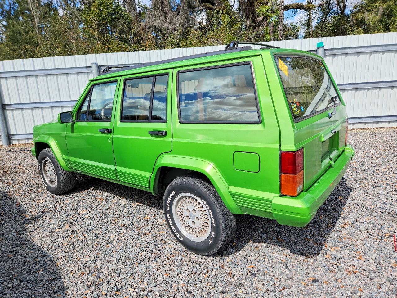 1993 Jeep Cherokee Country Green vin: 1J4FT78S3PL540431