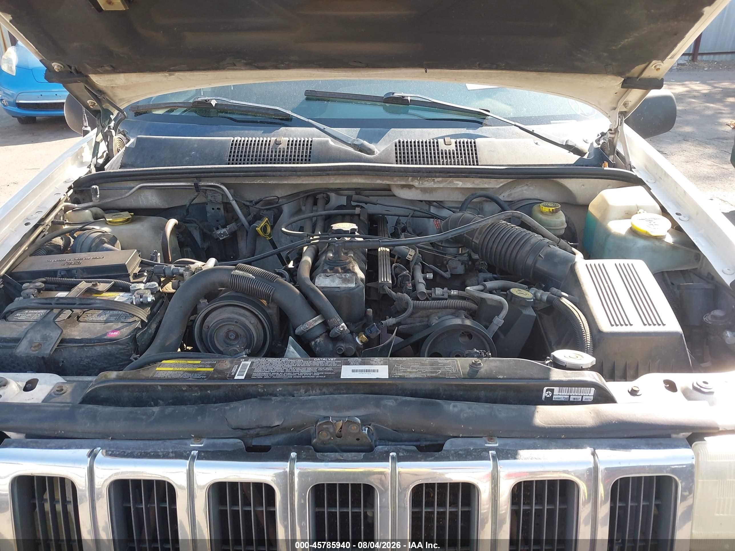 1998 Jeep Grand Cherokee Laredo White vin: 1J4FX48S9WC236246