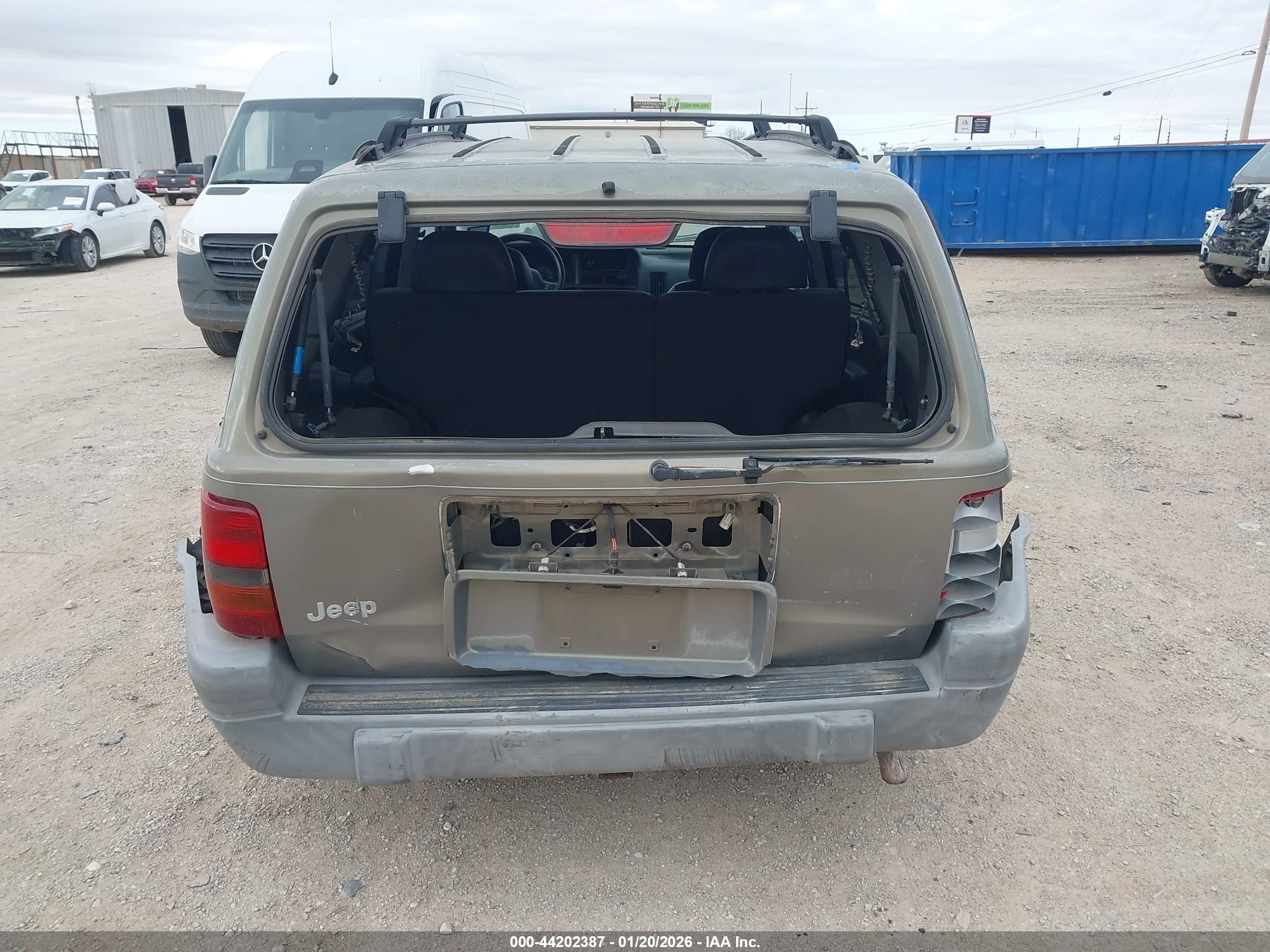 1997 Jeep Grand Cherokee Laredo/tsi Gold vin: 1J4FX58S1VC735403