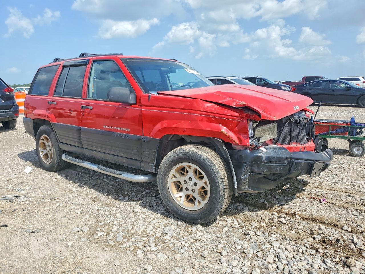 1998 Jeep Grand Cherokee Laredo Red vin: 1J4FX58S1WC320048
