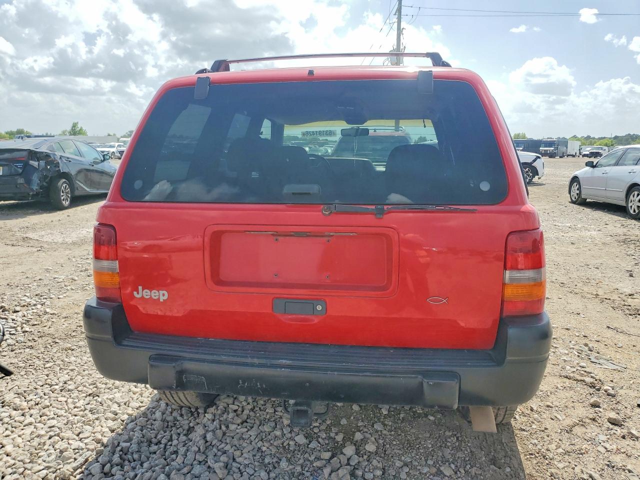 1998 Jeep Grand Cherokee Laredo Red vin: 1J4FX58S1WC320048