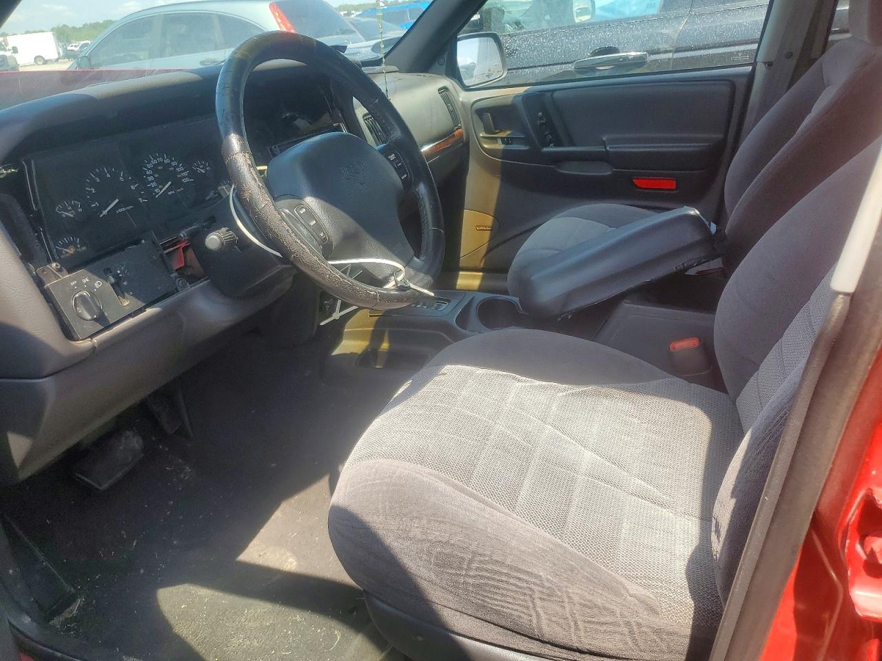1998 Jeep Grand Cherokee Laredo Red vin: 1J4FX58S1WC320048