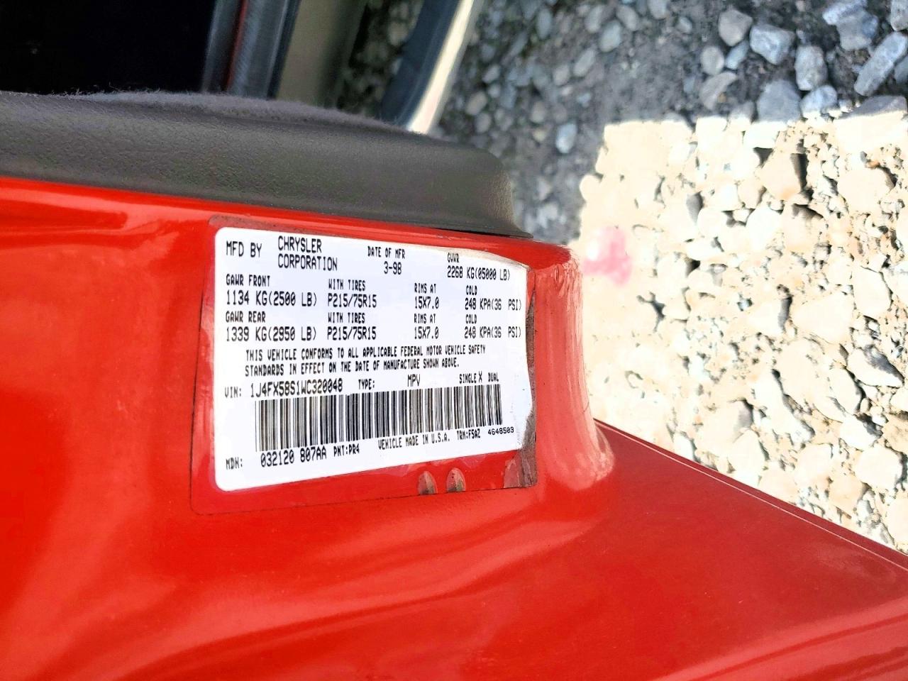 1998 Jeep Grand Cherokee Laredo Red vin: 1J4FX58S1WC320048
