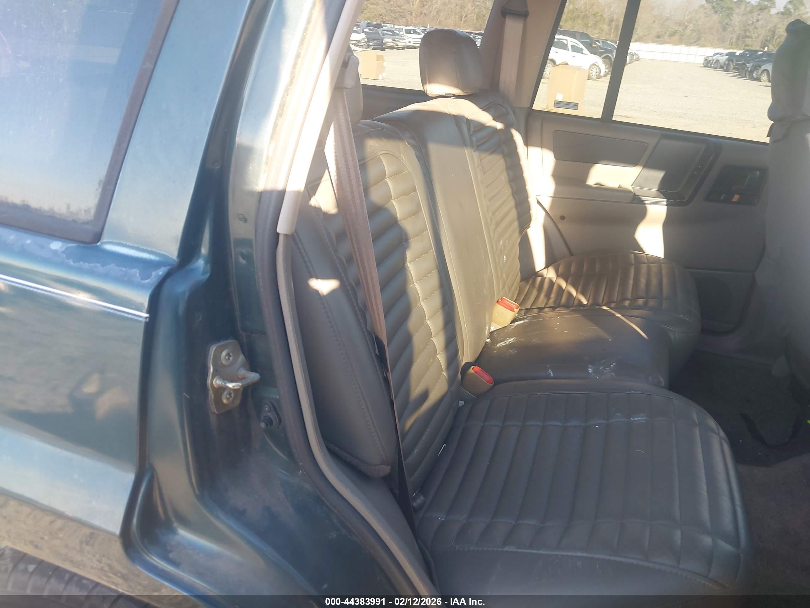 1995 Jeep Grand Cherokee Laredo Green vin: 1J4FX58S2SC716693