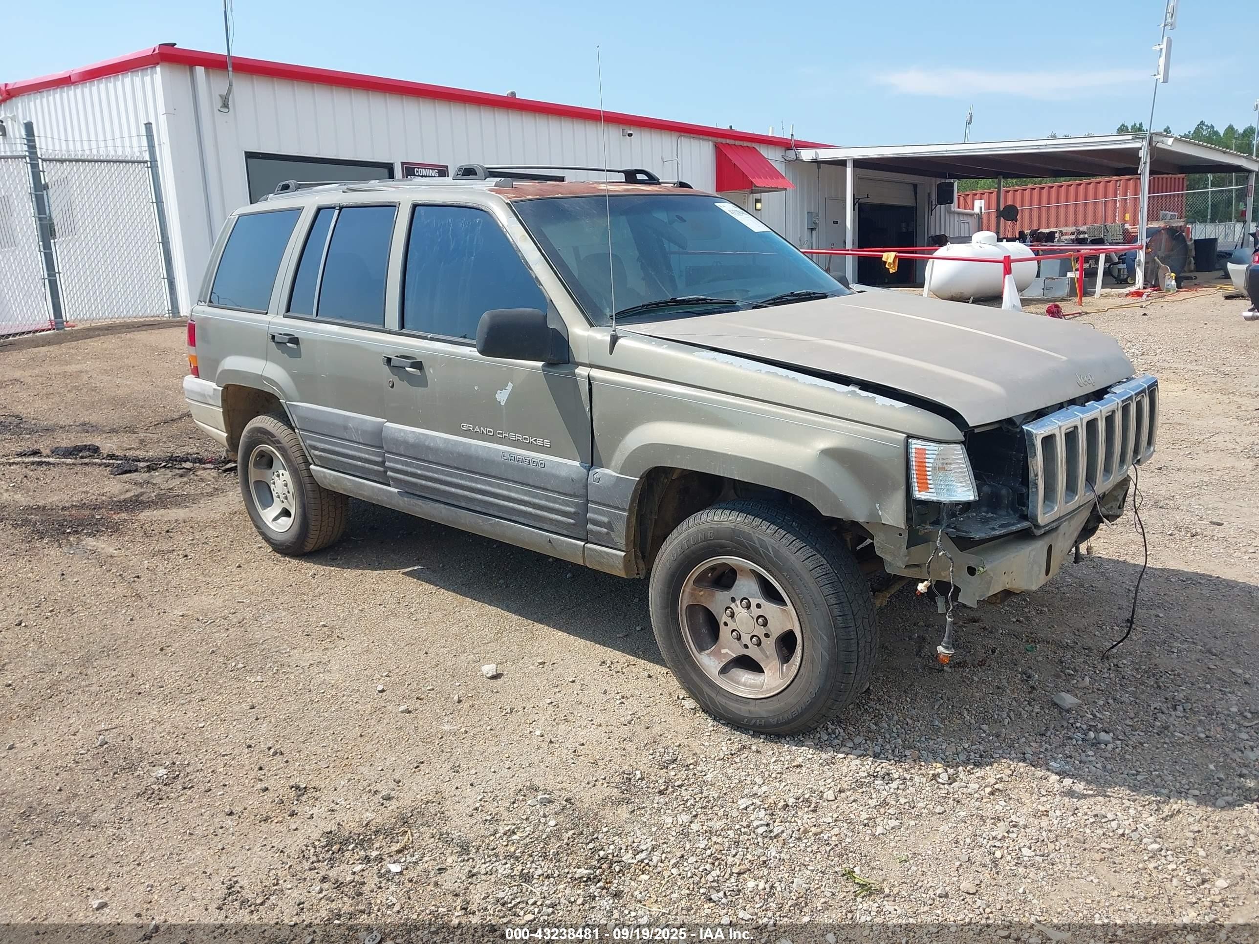 1996 Jeep Grand Cherokee Laredo Green vin: 1J4FX58S2TC398351
