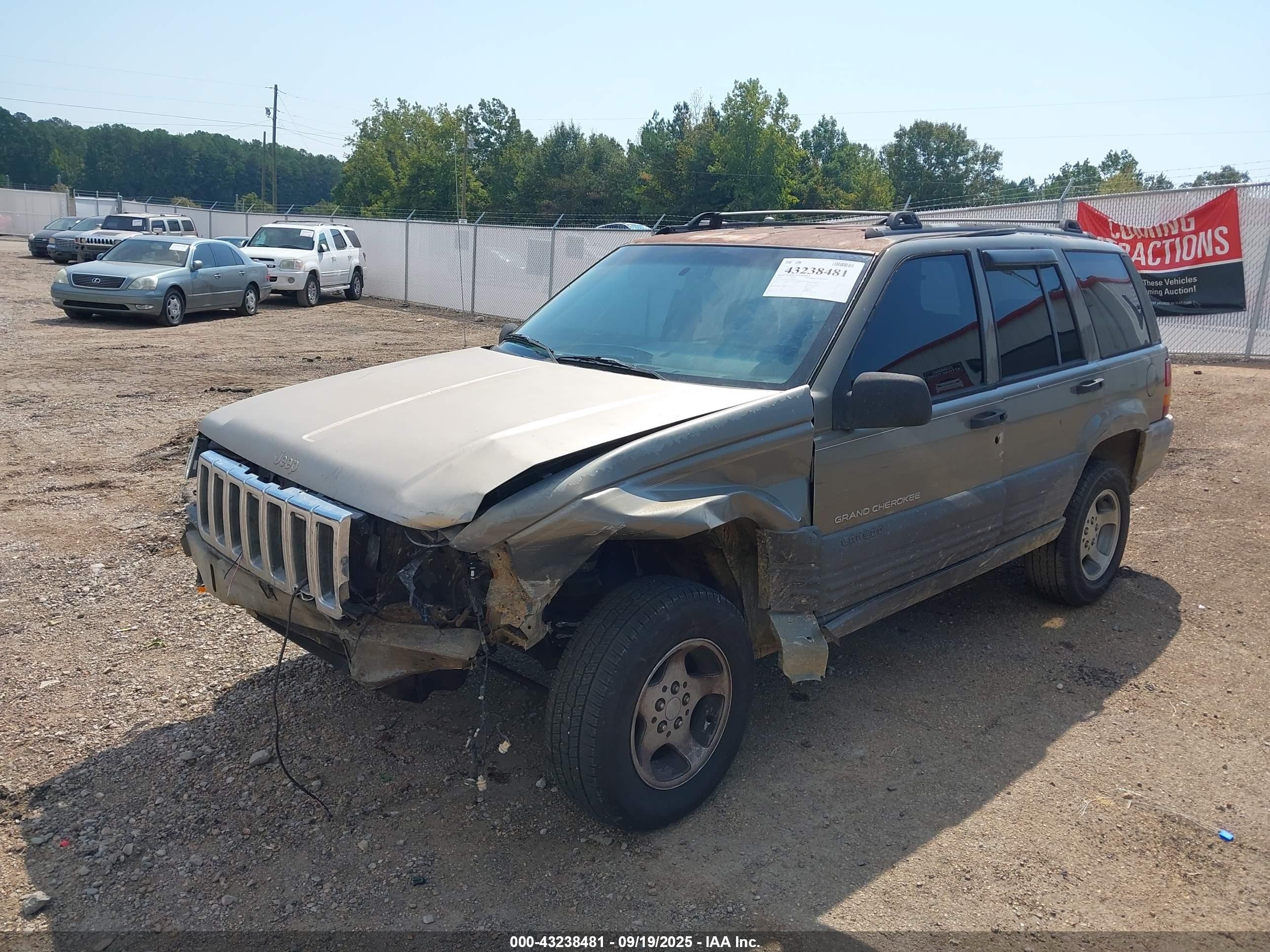 1996 Jeep Grand Cherokee Laredo Green vin: 1J4FX58S2TC398351