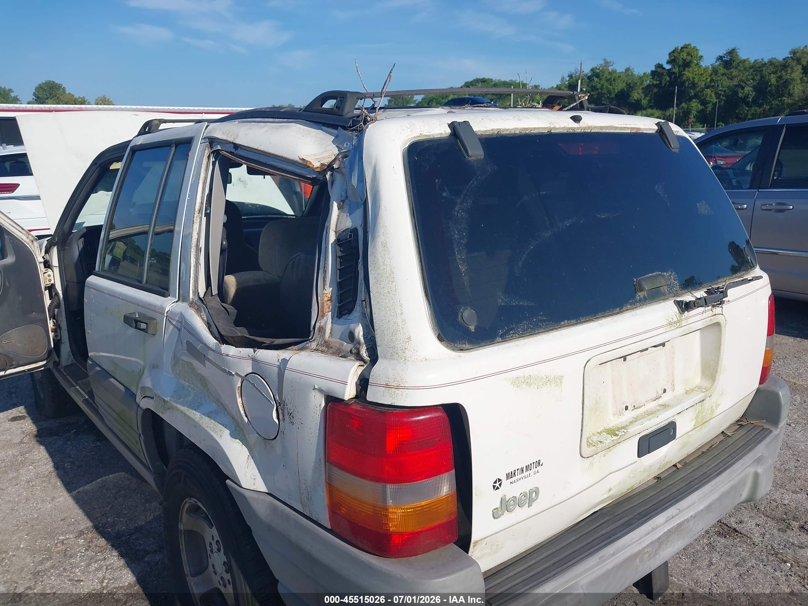 1997 Jeep Grand Cherokee Laredo/tsi White vin: 1J4FX58S2VC730906