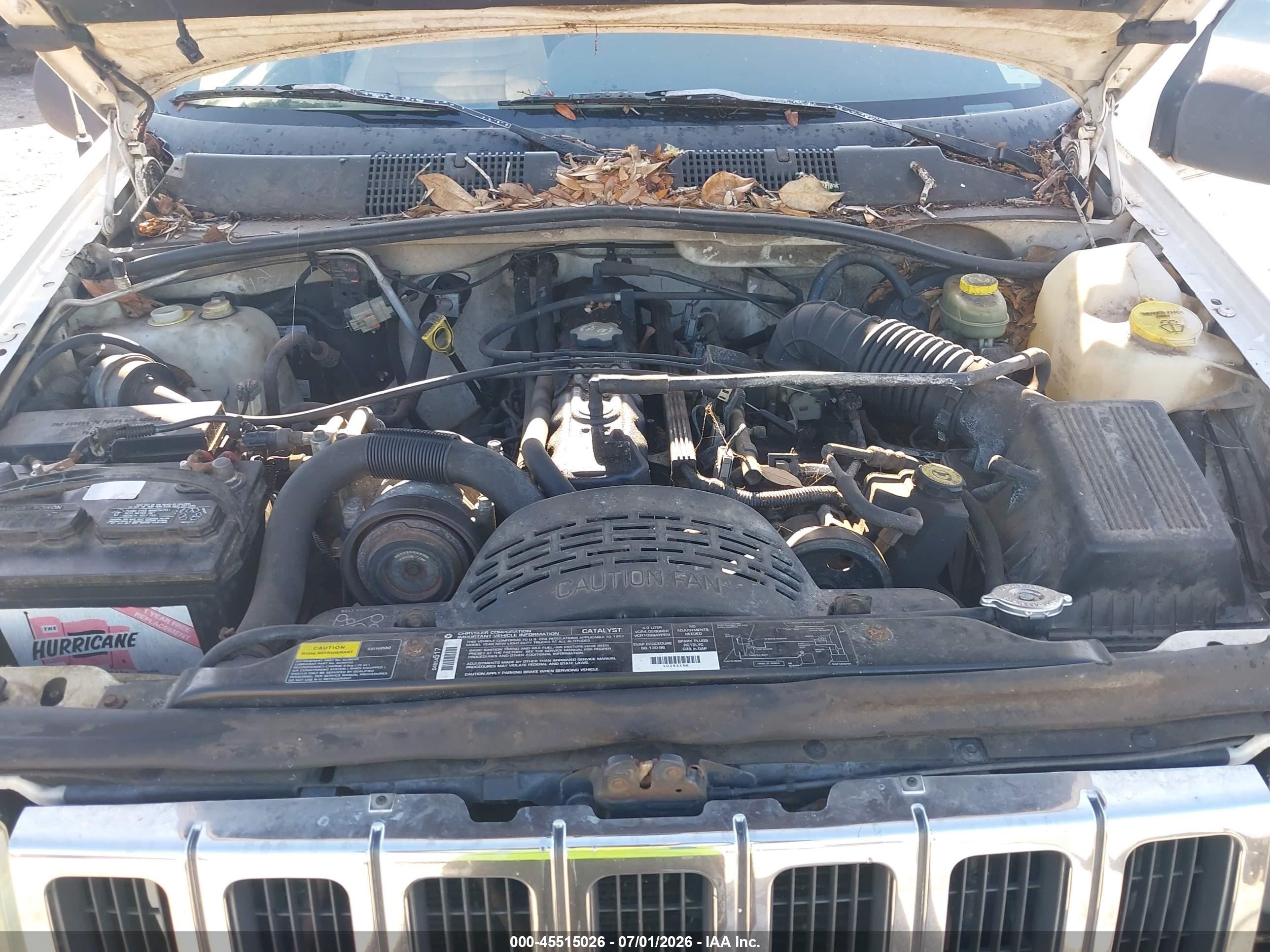 1997 Jeep Grand Cherokee Laredo/tsi White vin: 1J4FX58S2VC730906