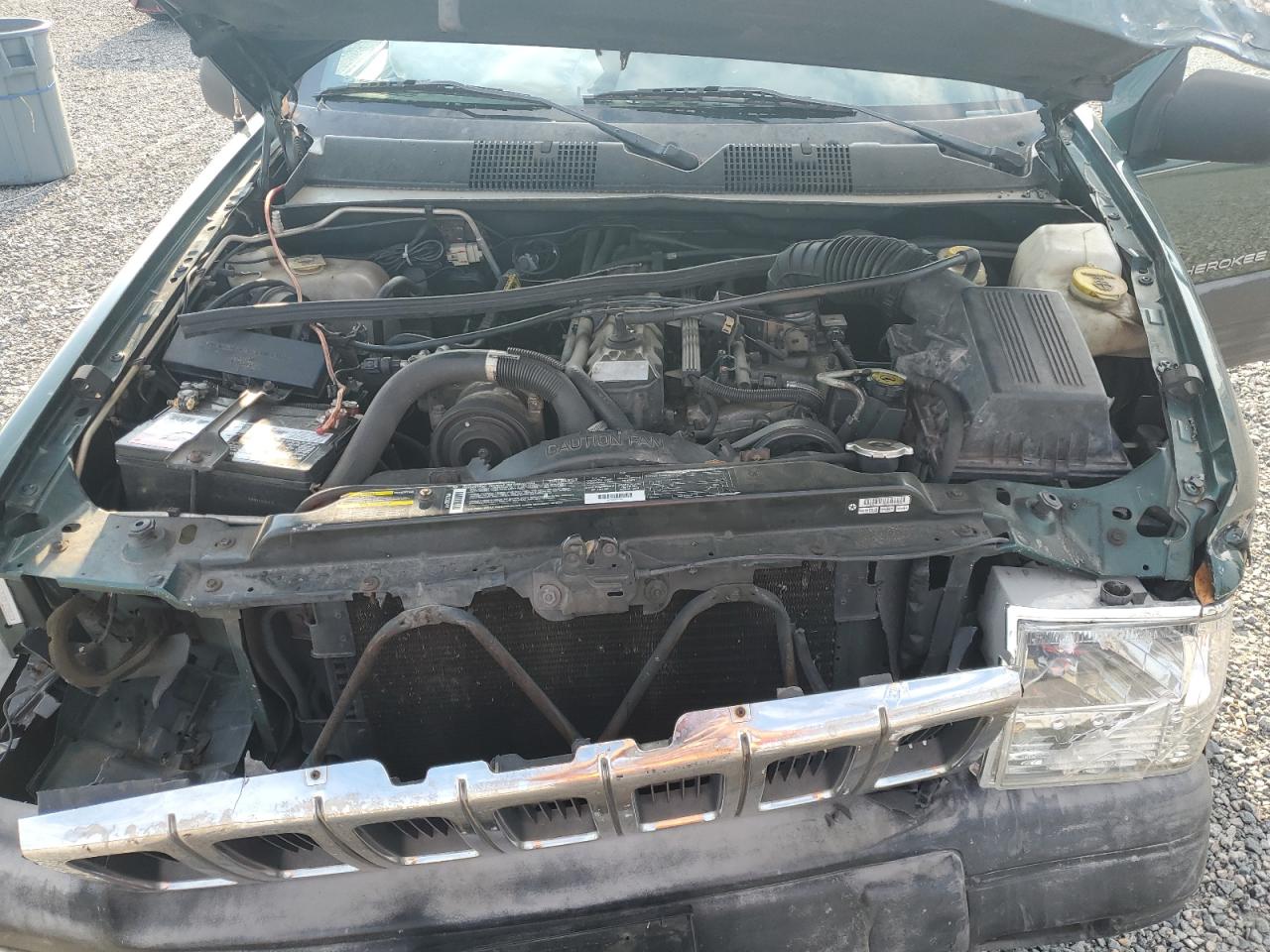 1998 Jeep Grand Cherokee Laredo Green vin: 1J4FX58S4WC317810