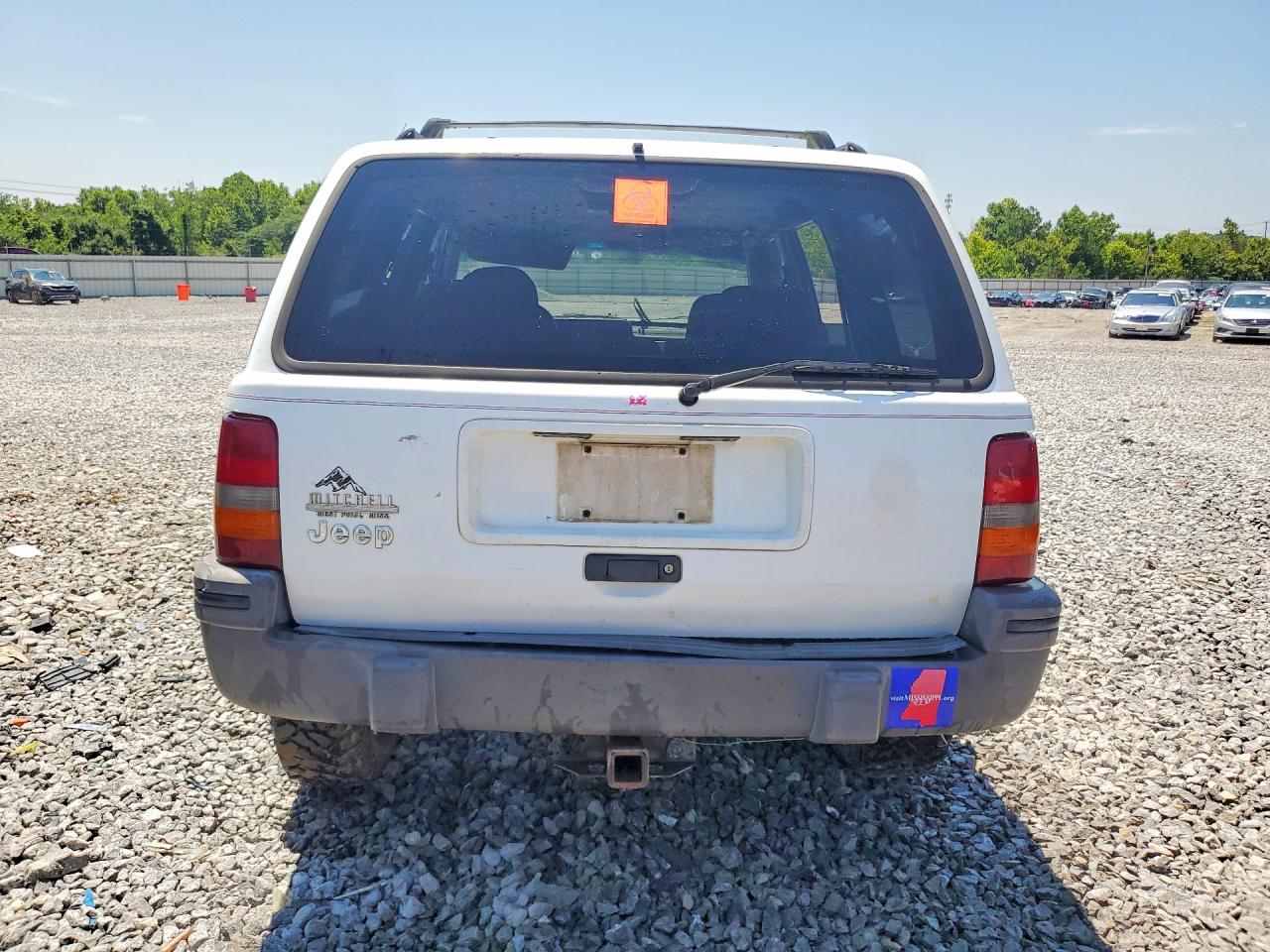 1995 Jeep Grand Cherokee Laredo White vin: 1J4FX58S5SC640032