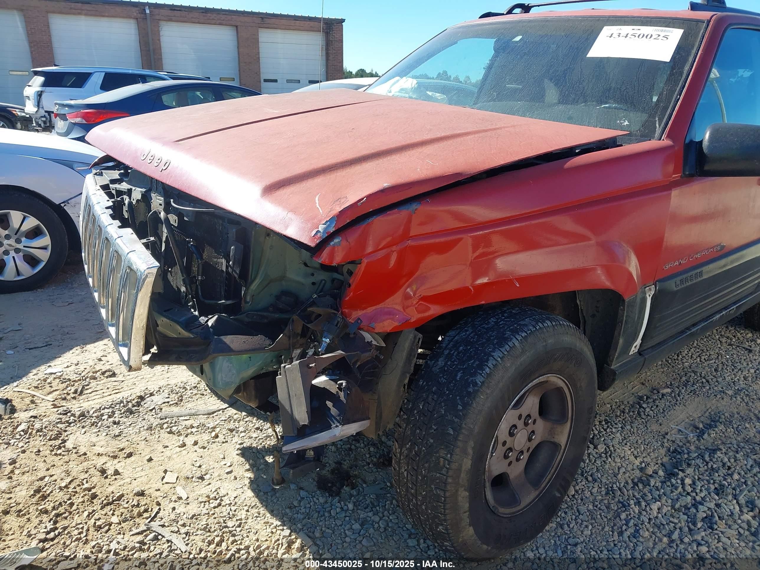 1996 Jeep Grand Cherokee Laredo Red vin: 1J4FX58S5TC397274