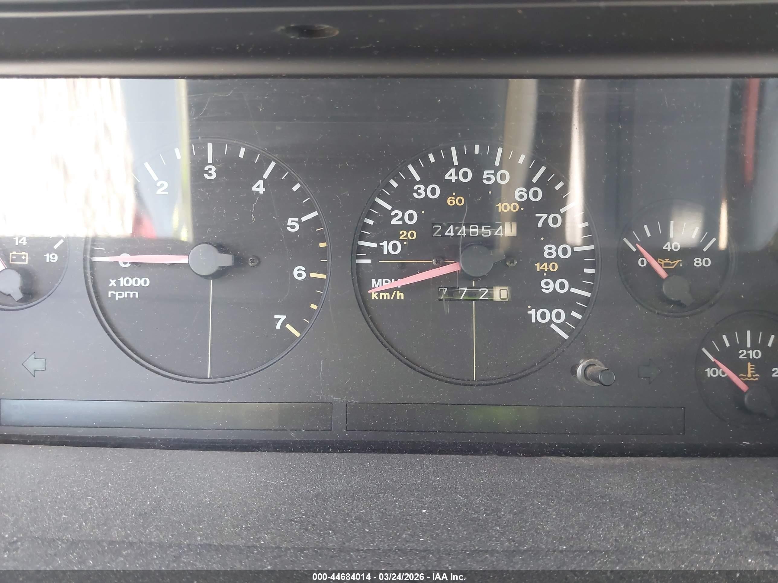 1995 Jeep Grand Cherokee Laredo Red vin: 1J4FX58S6SC680166