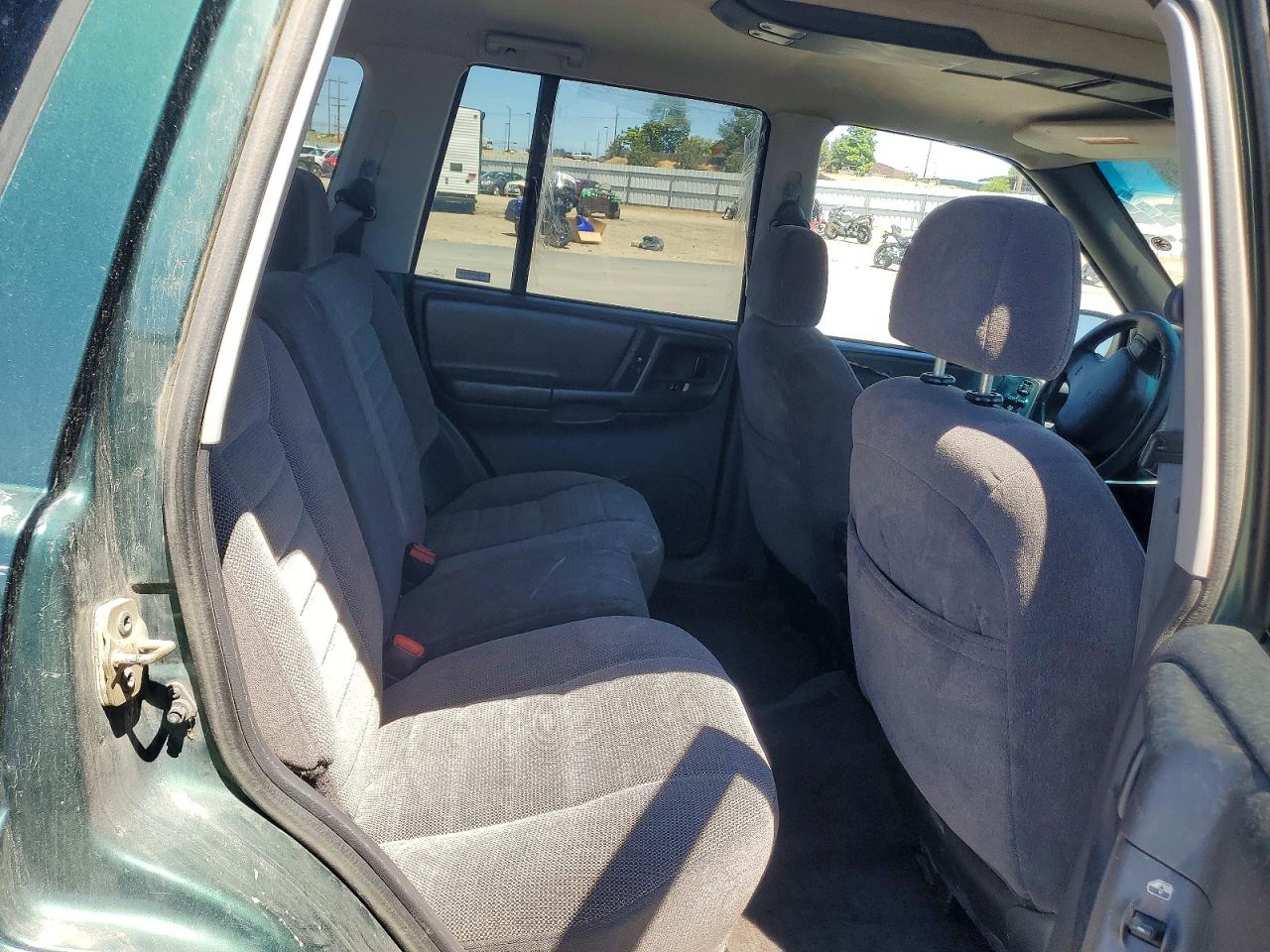1996 Jeep Grand Cherokee Laredo Green vin: 1J4FX58S6TC173642