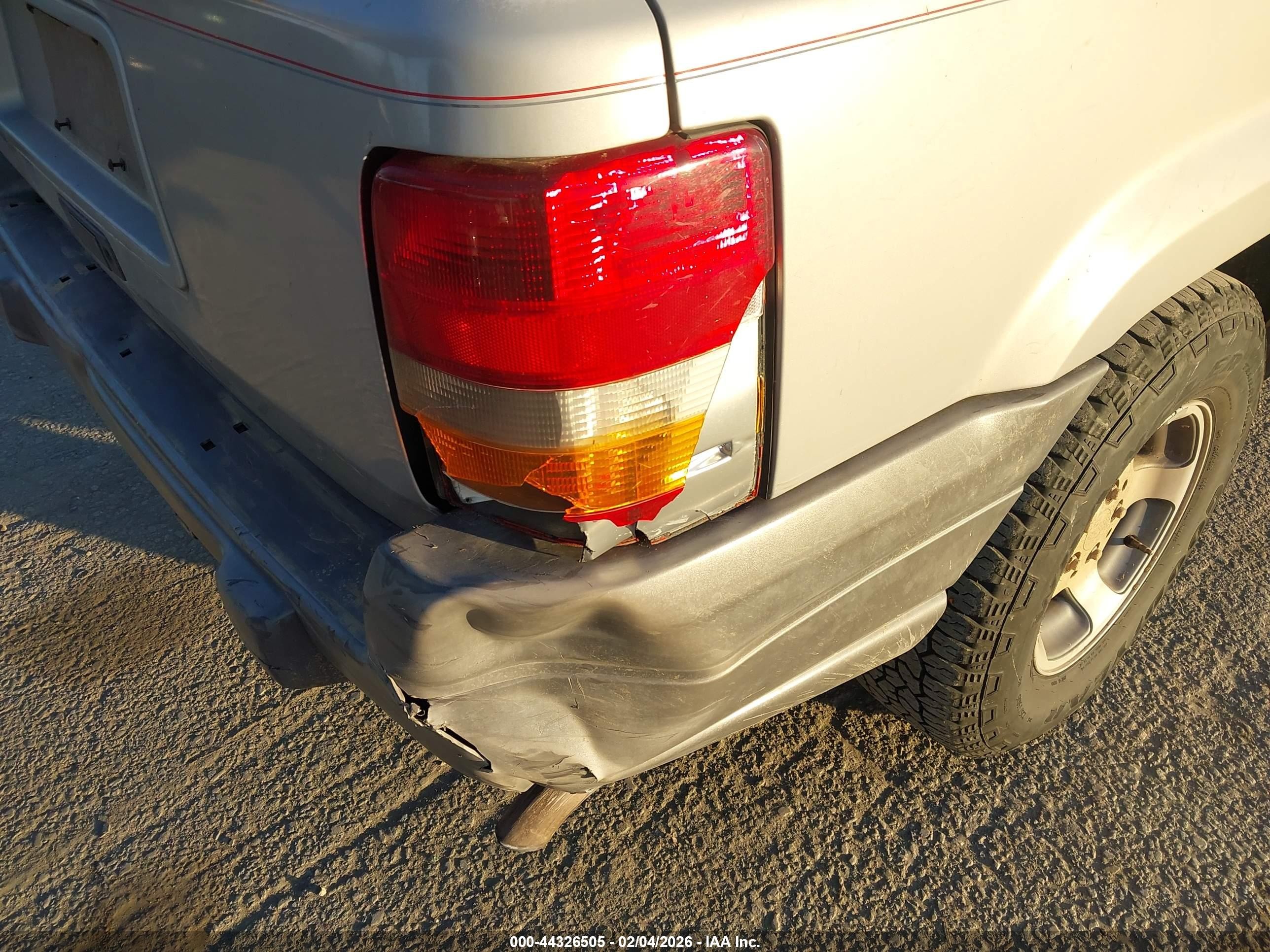 1996 Jeep Grand Cherokee Laredo Tan vin: 1J4FX58S6TC359326