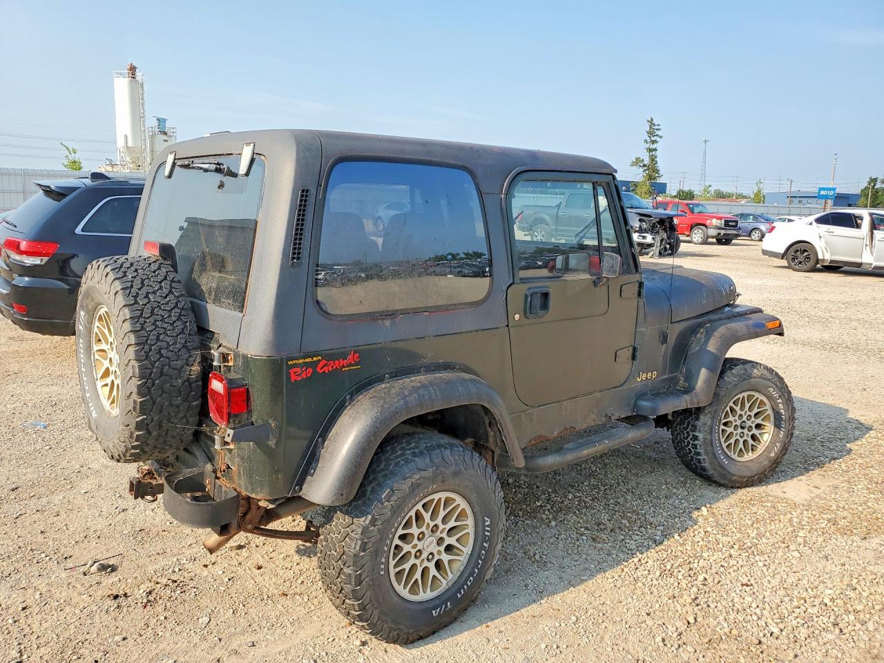 1995 Jeep Wrangler / Yj Green vin: 1J4FY19P0SP263067