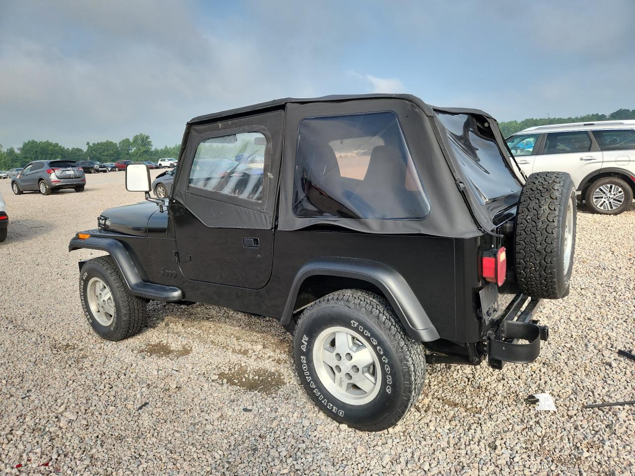 1993 Jeep Wrangler / Yj S Black vin: 1J4FY19P2PP263949