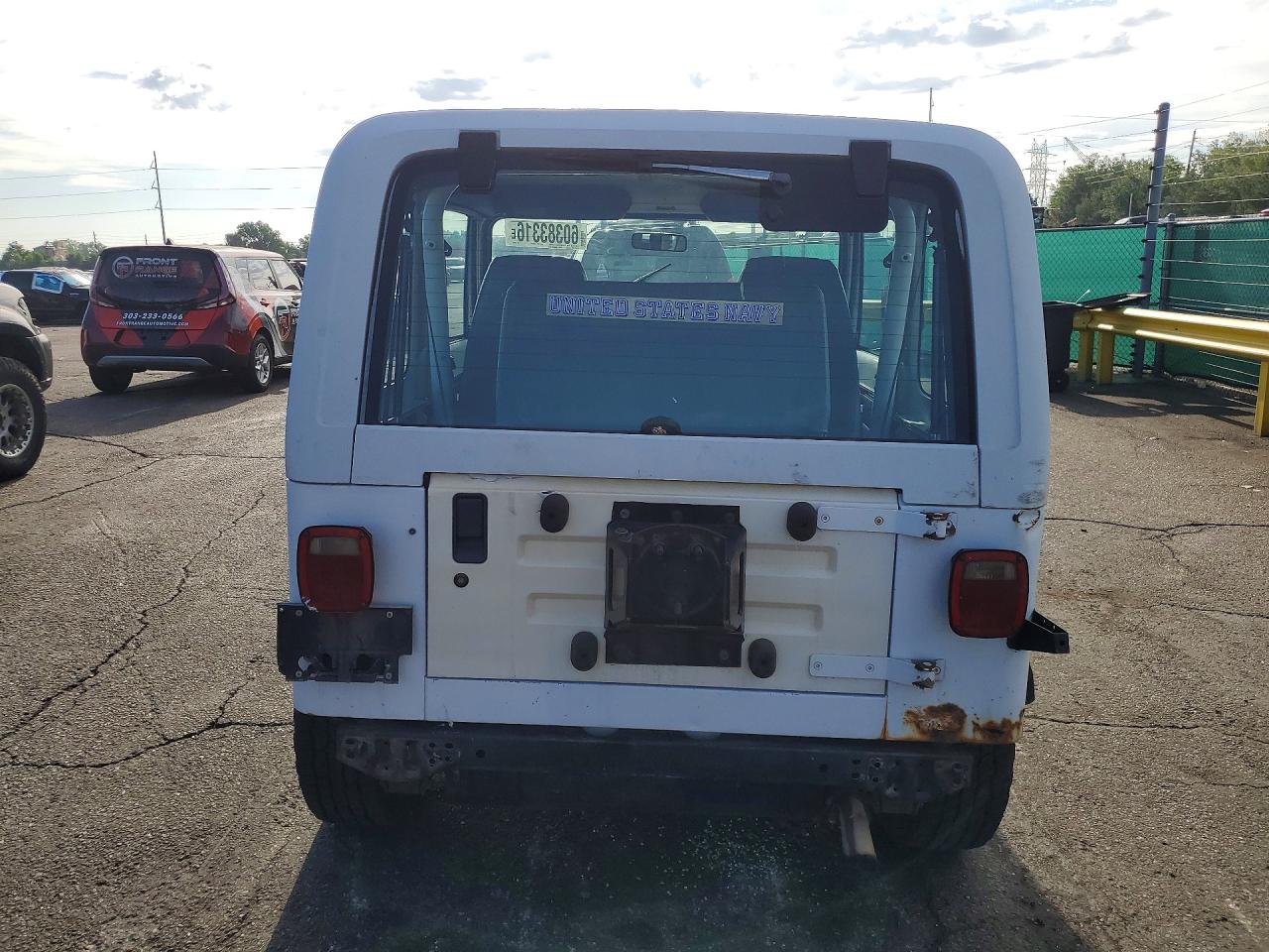 1994 Jeep Wrangler / Yj S White vin: 1J4FY19P2RP407101