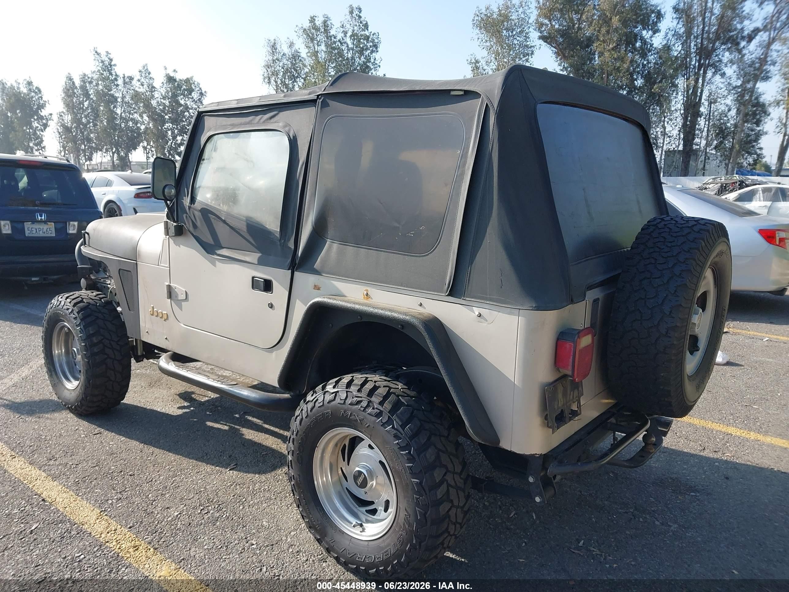 1995 Jeep Wrangler / Yj S/rio Grande Бежевый vin: 1J4FY19P2SP246416