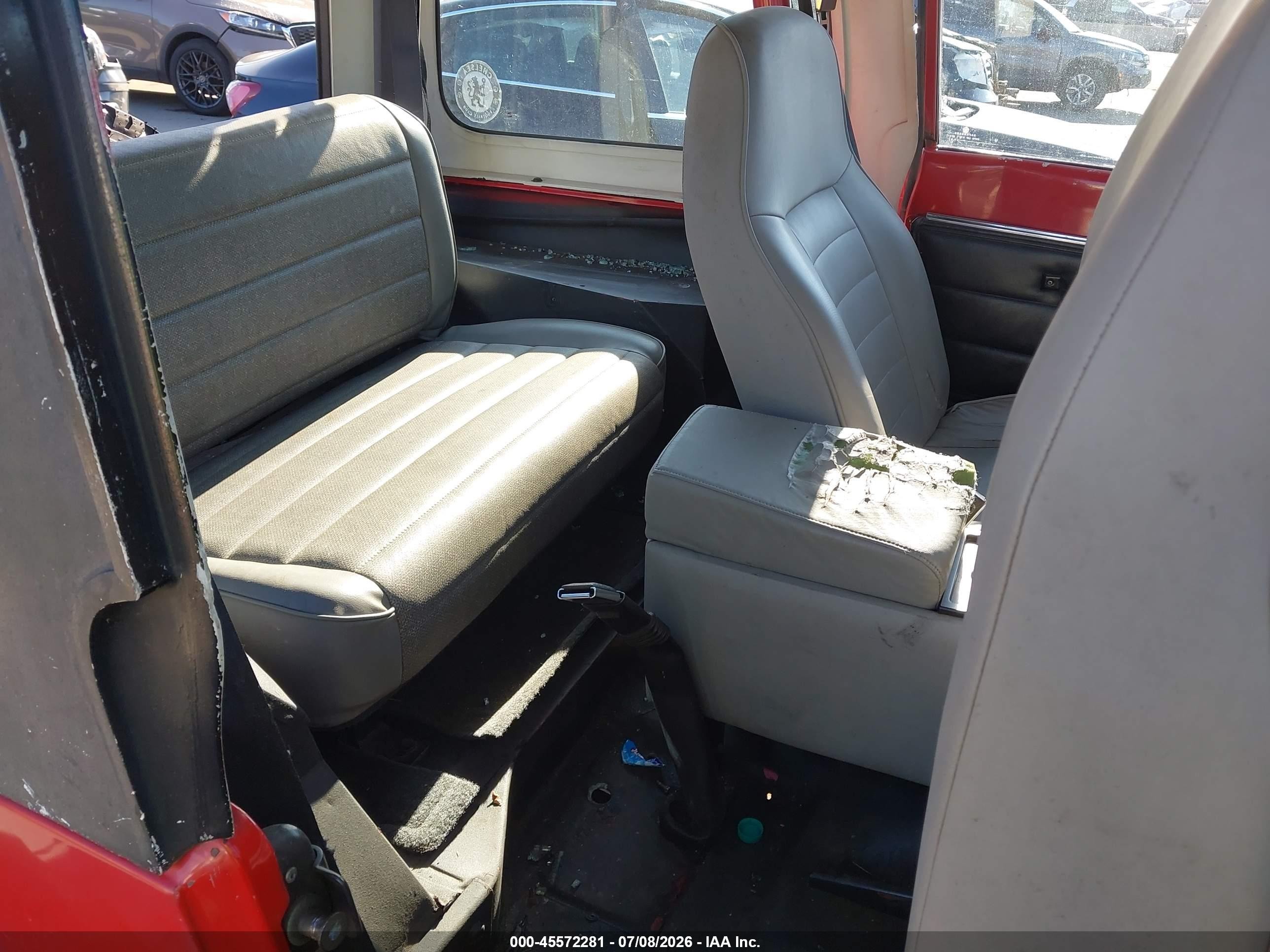1993 Jeep Wrangler / Yj S Красный vin: 1J4FY19P3PP221399