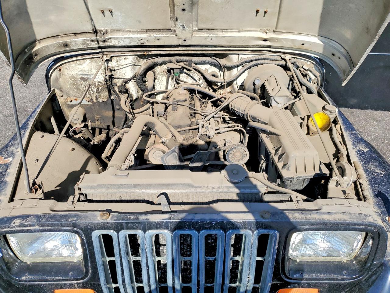 1994 Jeep Wrangler / Yj S Black vin: 1J4FY19P3RP421489