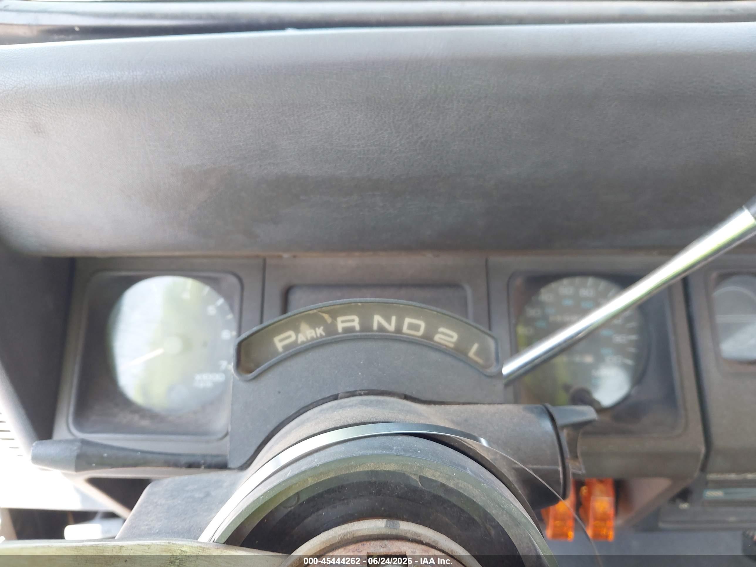 1995 Jeep Wrangler / Yj S/rio Grande White vin: 1J4FY19P3SP271664
