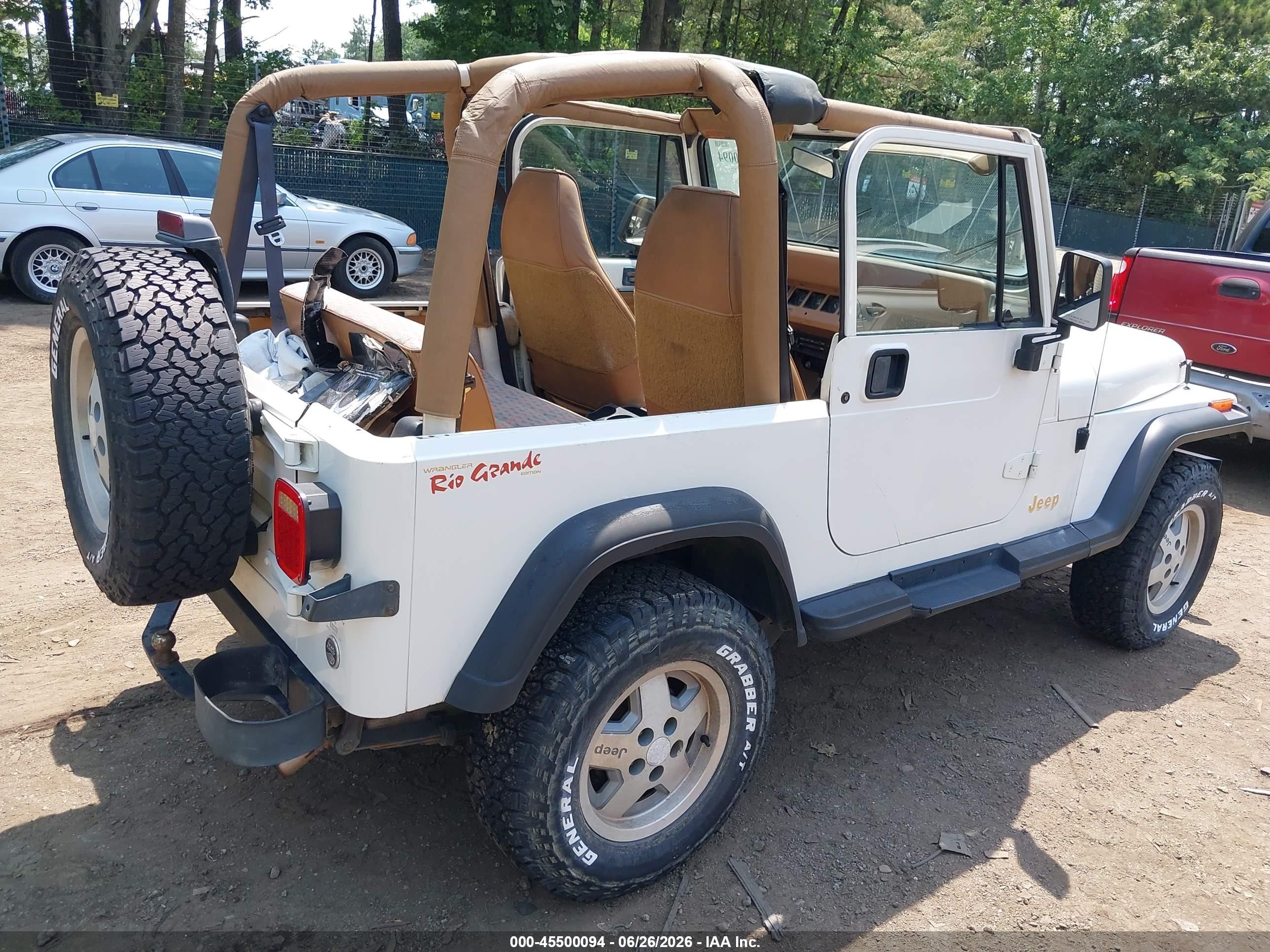 1995 Jeep Wrangler / Yj S/rio Grande White vin: 1J4FY19P3SP302539