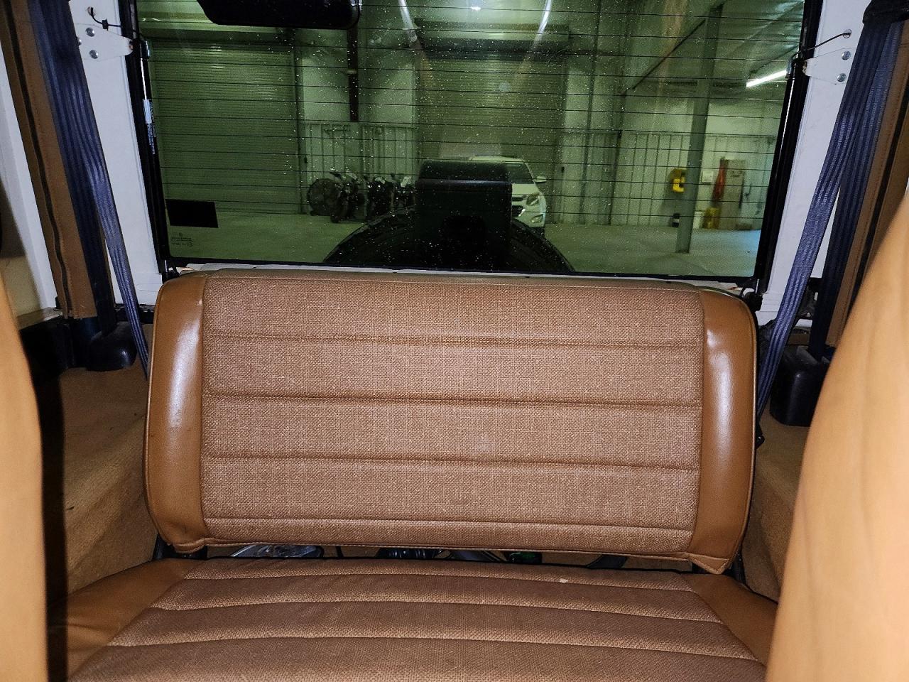 1995 Jeep Wrangler / Yj S Черный vin: 1J4FY19P4SP236891