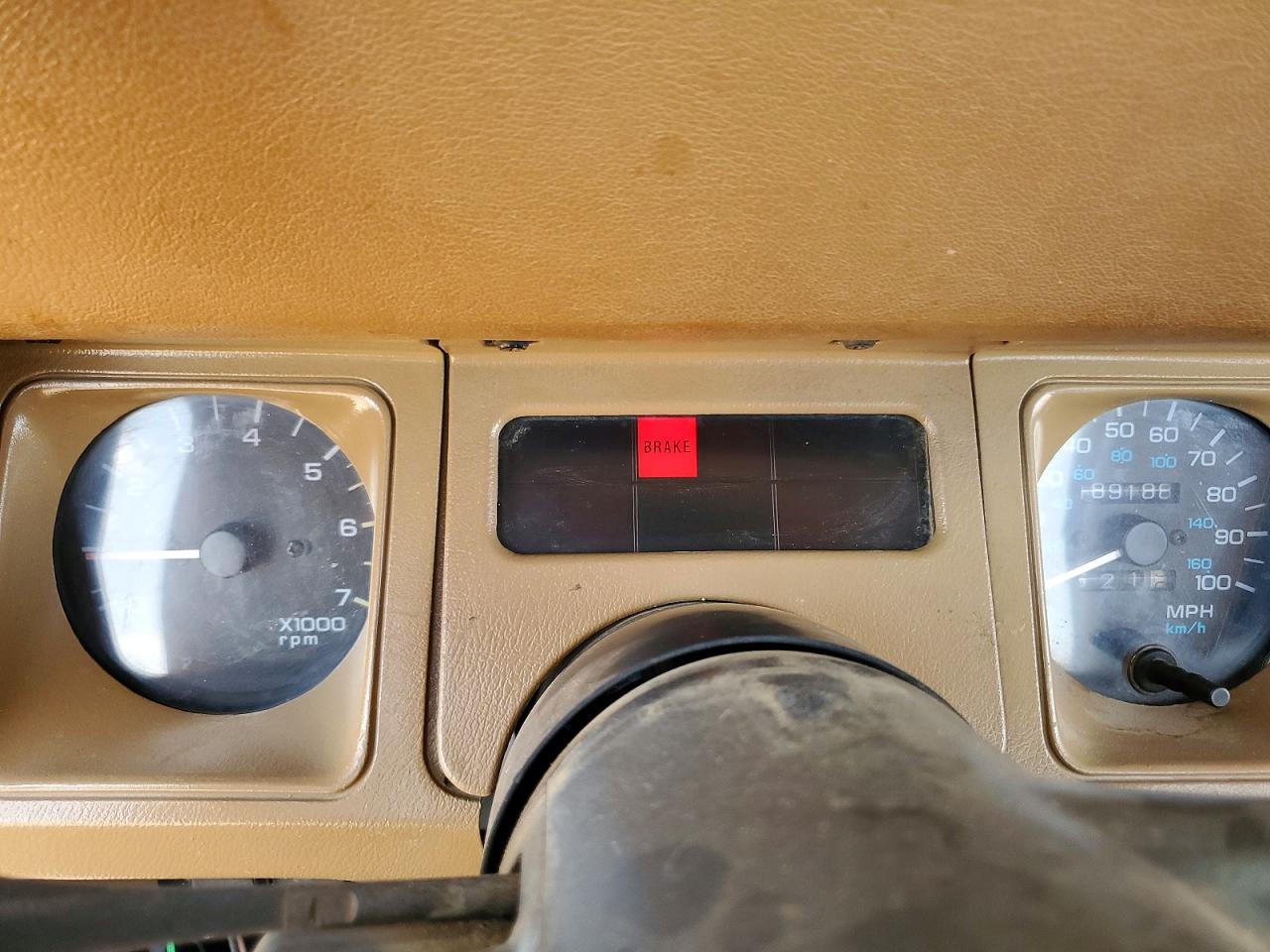 1995 Jeep Wrangler / Yj S White vin: 1J4FY19P4SP260446