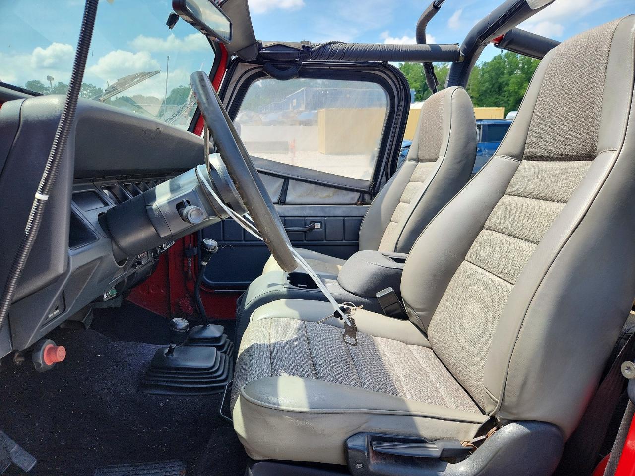 1994 Jeep Wrangler / Yj S Red vin: 1J4FY19P5RP438312