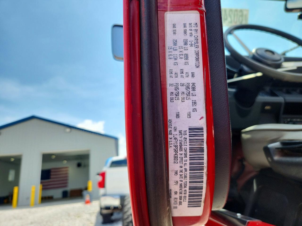 1994 Jeep Wrangler / Yj S Red vin: 1J4FY19P5RP438312