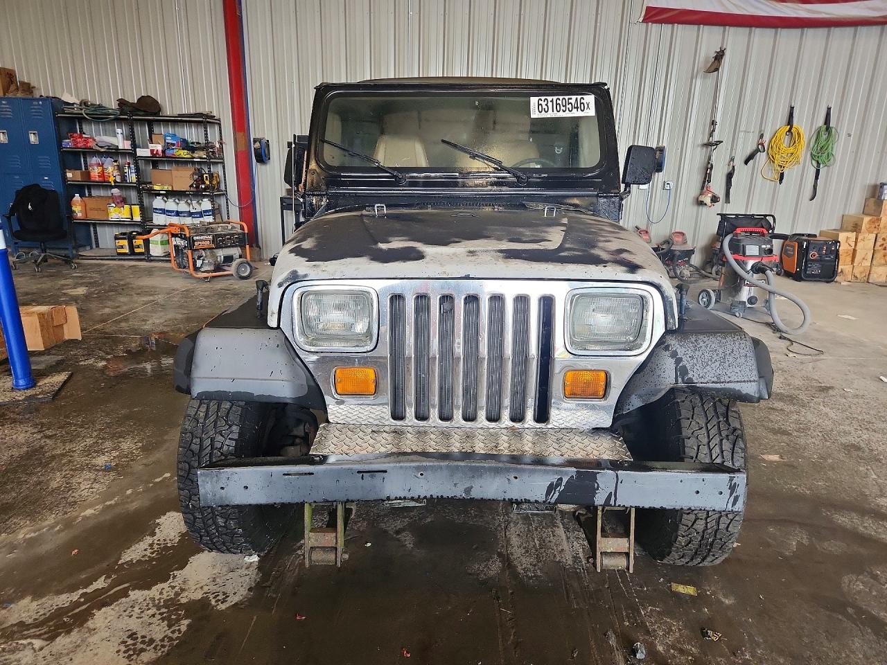 1995 Jeep Wrangler / Yj S Black vin: 1J4FY19P5SP243333