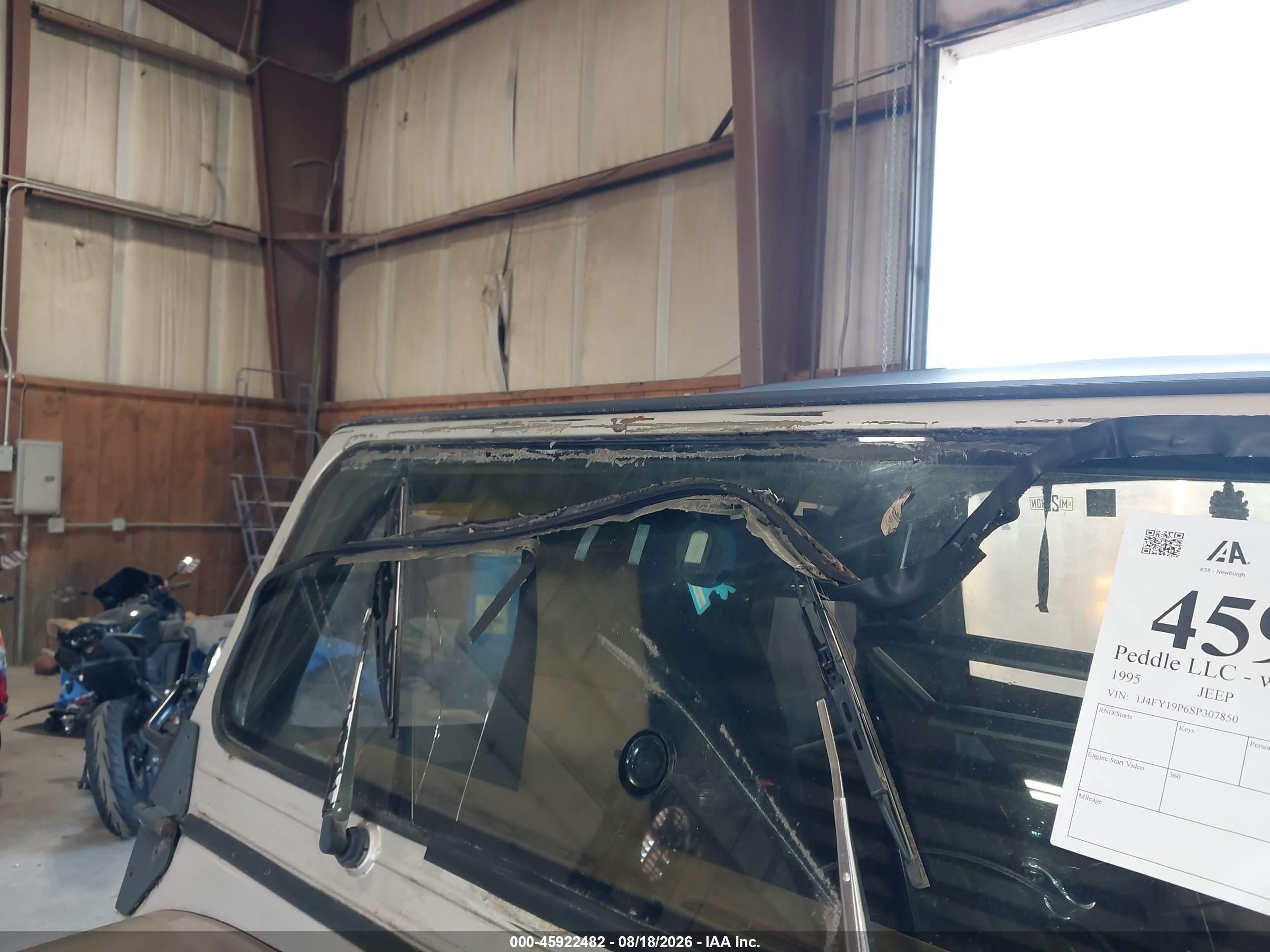 1995 Jeep Wrangler / Yj S/rio Grande Tan vin: 1J4FY19P6SP307850