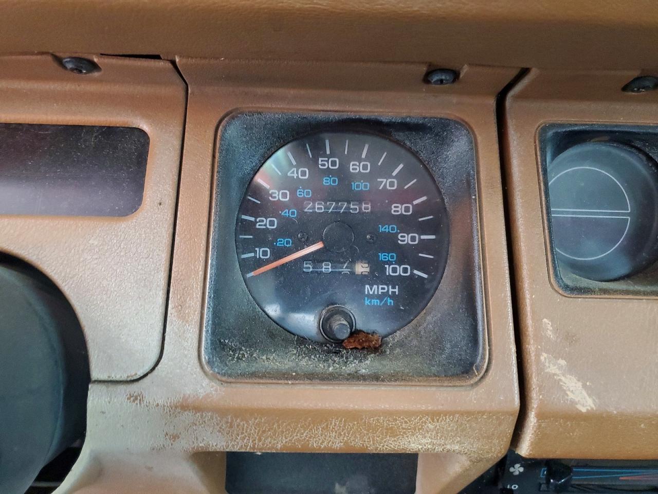 1995 Jeep Wrangler / Yj S Two Tone vin: 1J4FY19P7SP211287