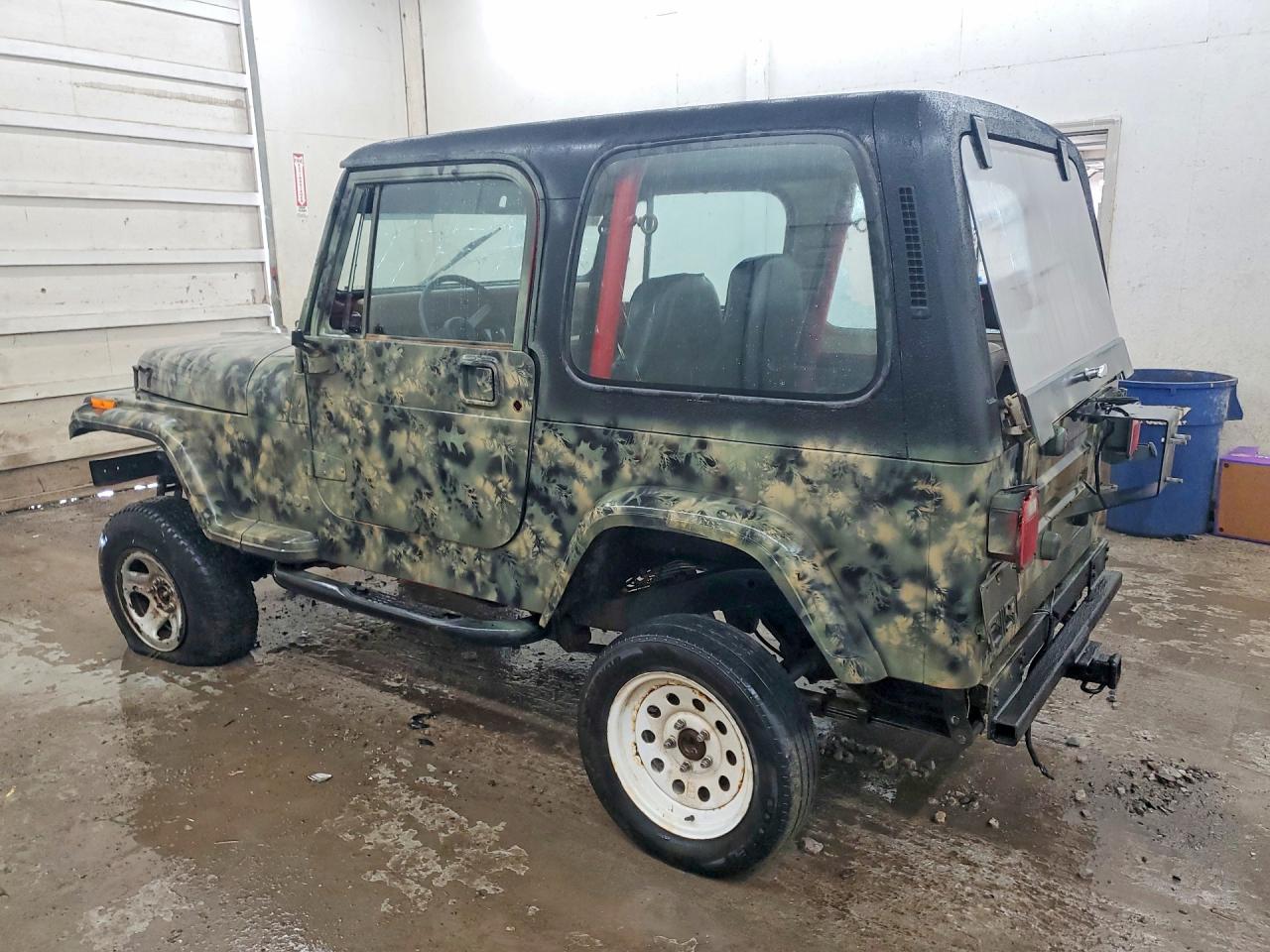 1995 Jeep Wrangler / Yj S Two Tone vin: 1J4FY19P7SP211287