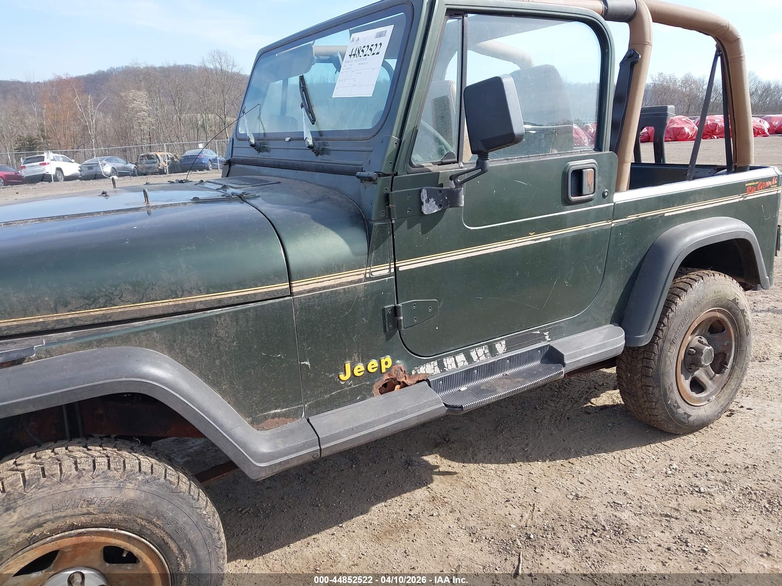1995 Jeep Wrangler / Yj S/rio Grande Зеленый vin: 1J4FY19P7SP236335