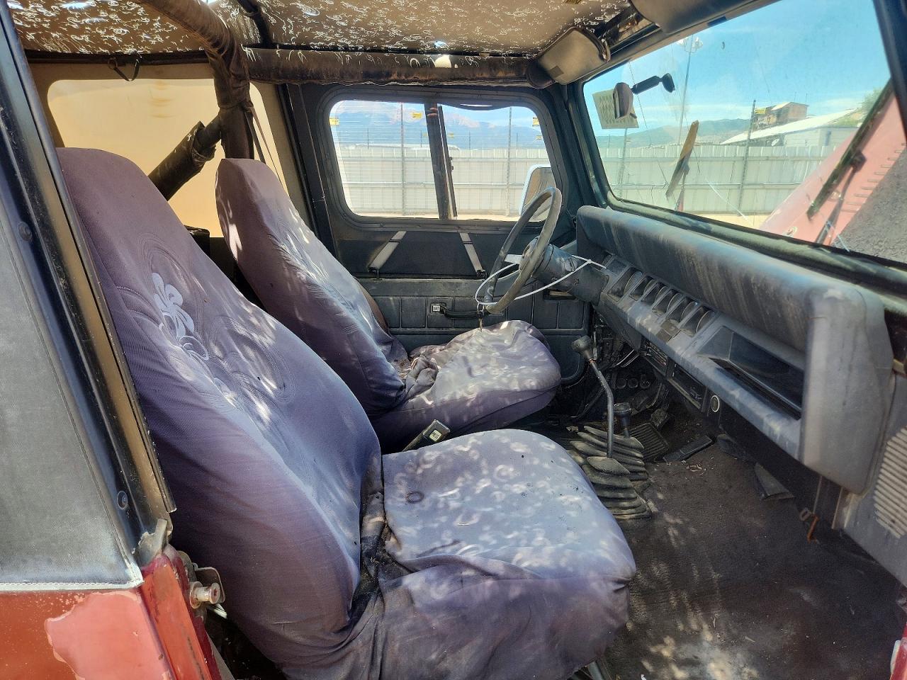 1994 Jeep Wrangler / Yj S Burgundy vin: 1J4FY19P9RP422033