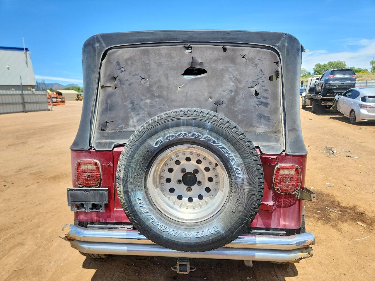 1994 Jeep Wrangler / Yj S Burgundy vin: 1J4FY19P9RP422033
