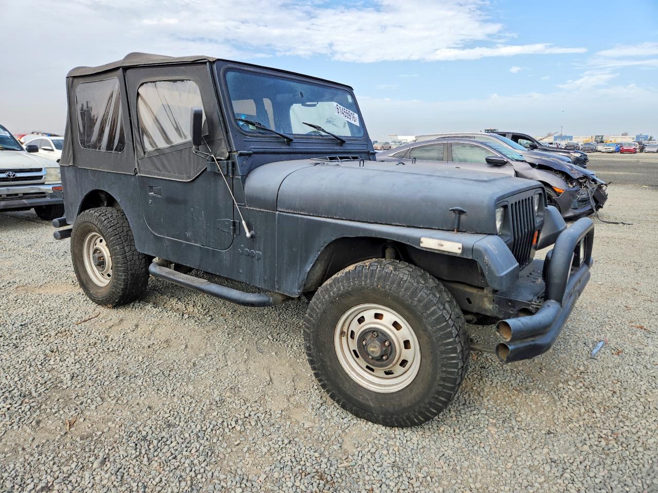 1995 Jeep Wrangler / Yj S Black vin: 1J4FY19P9SP255016