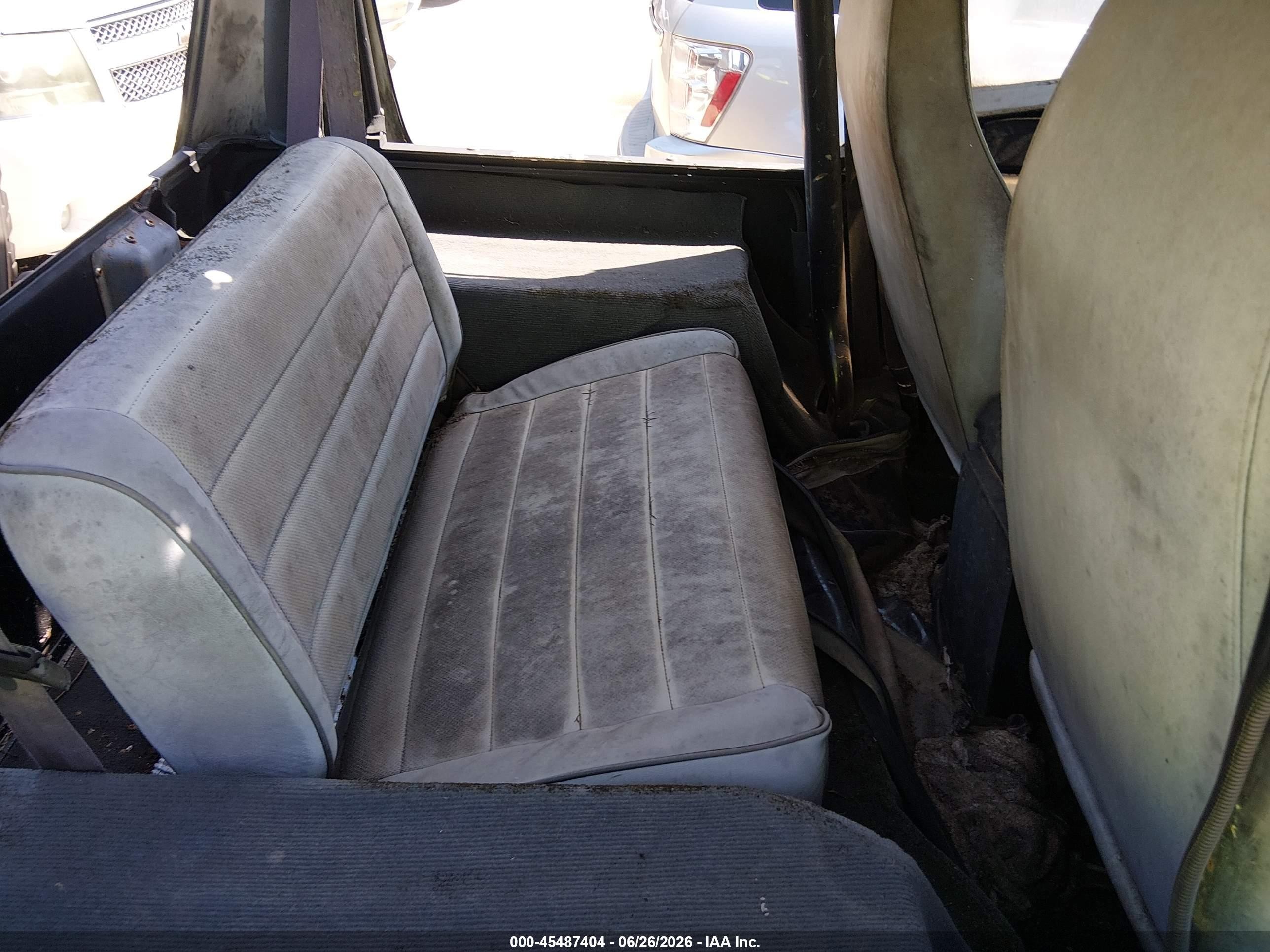 1995 Jeep Wrangler / Yj S/rio Grande Black vin: 1J4FY19PXSP264078
