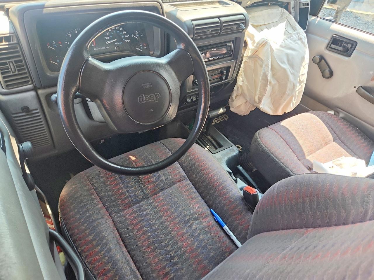 1997 Jeep Wrangler / Tj Sport White vin: 1J4FY19S0VP453928