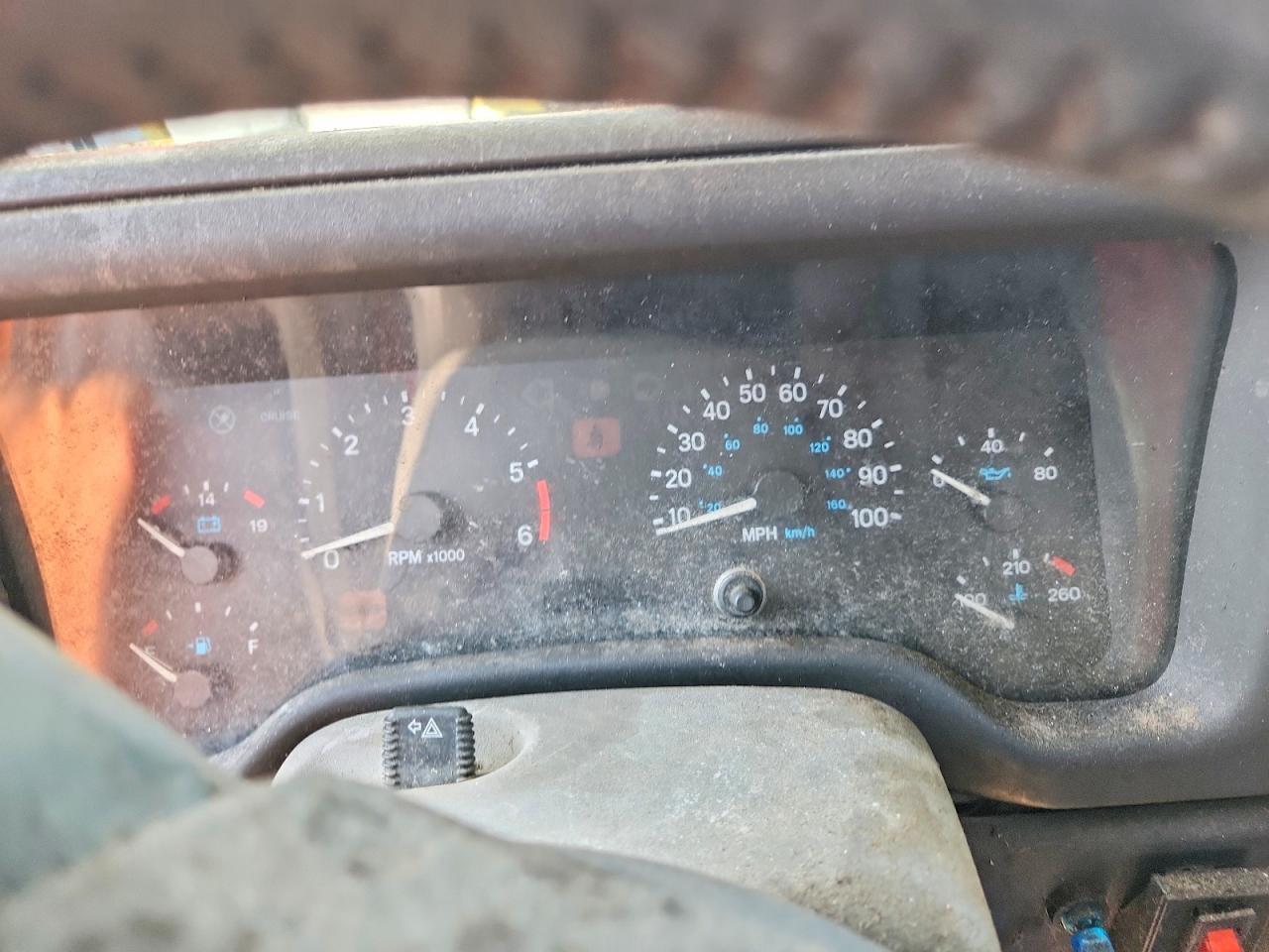 1999 Jeep Wrangler Red vin: 1J4FY19S1XP485046