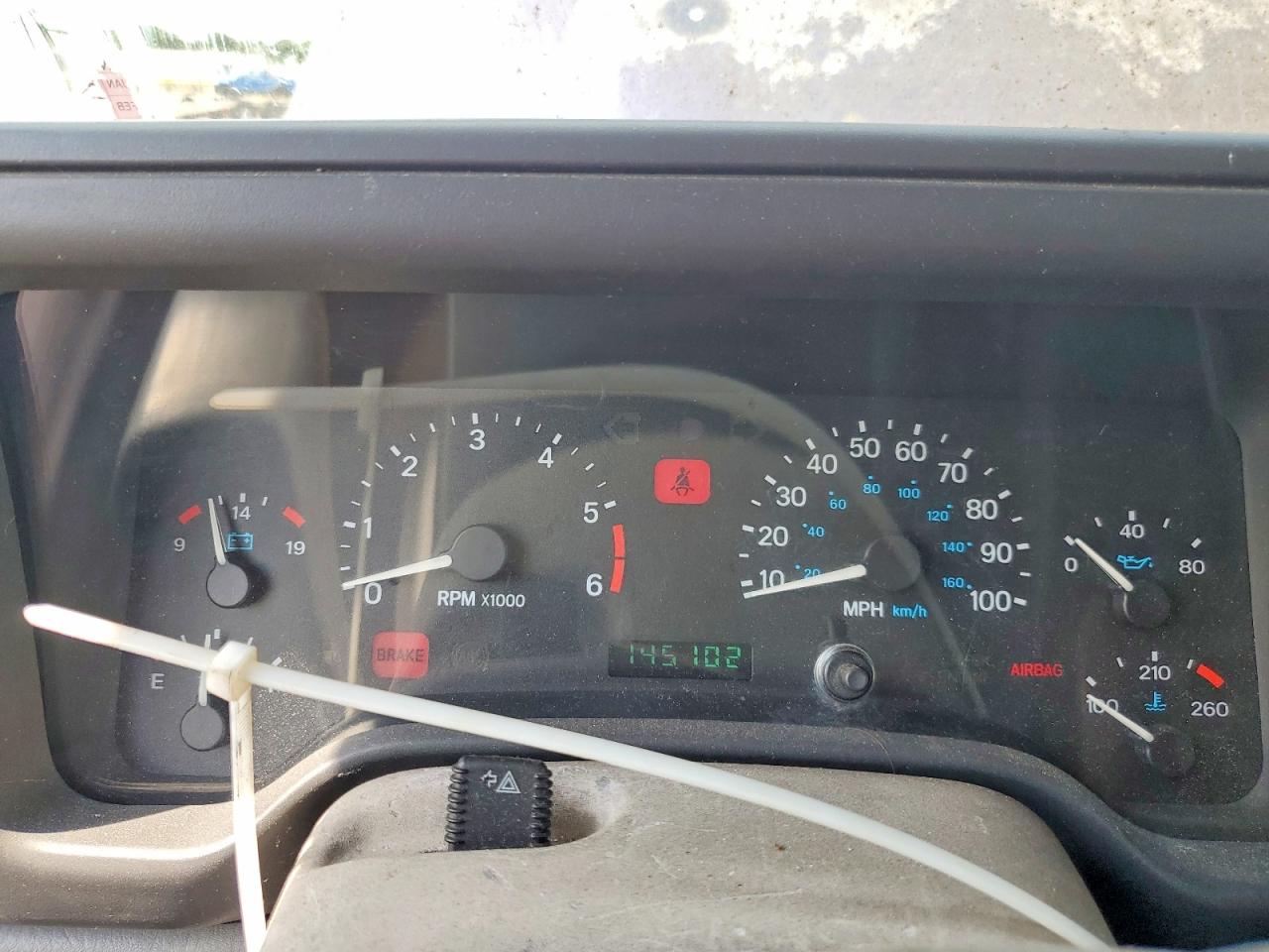 1997 Jeep Wrangler / Tj Sport Blue vin: 1J4FY19S4VP538741