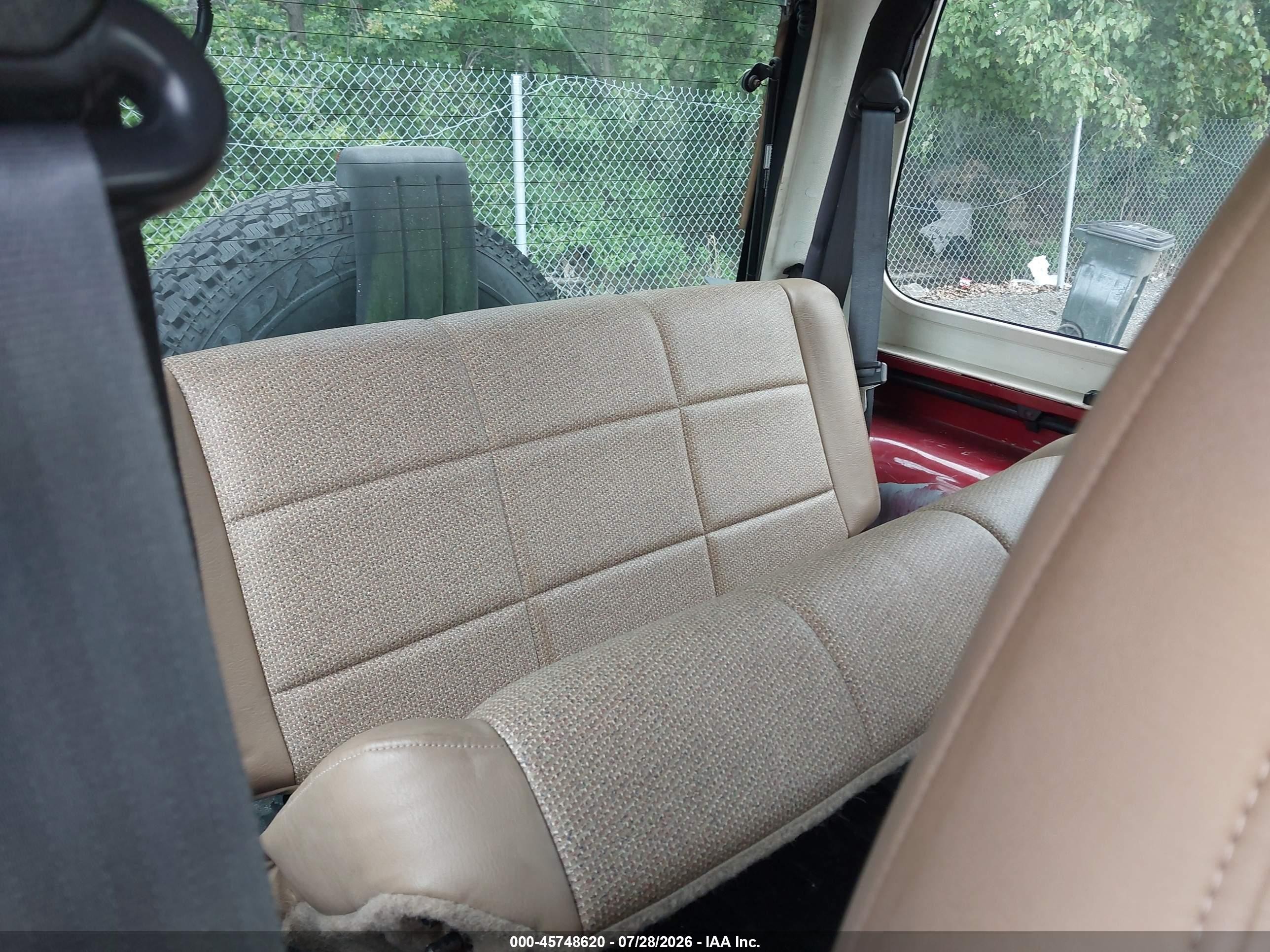 1999 Jeep Wrangler Sport Red vin: 1J4FY19S7XP454786