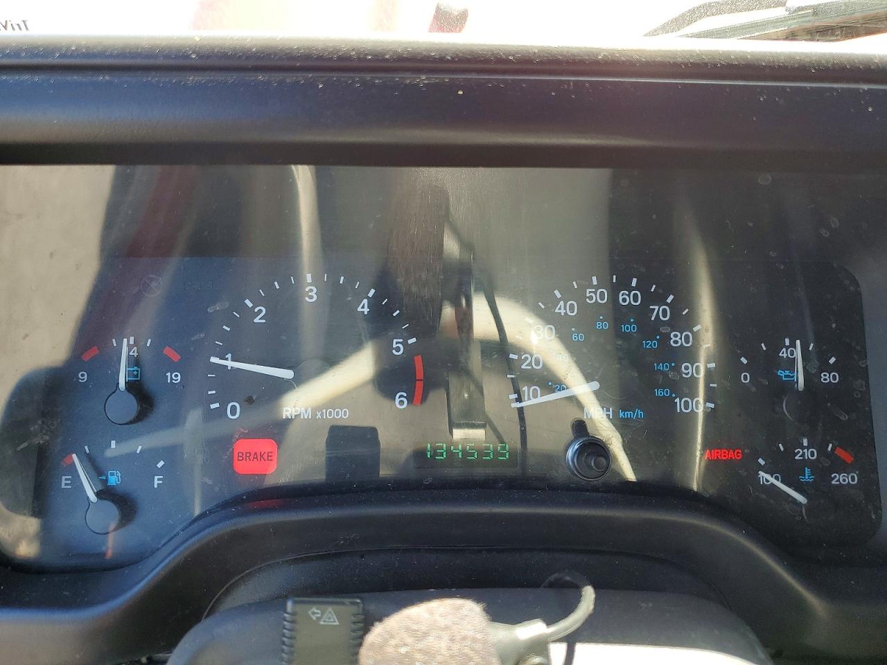 1999 Jeep Wrangler / Tj Sport Orange vin: 1J4FY19S7XP491613