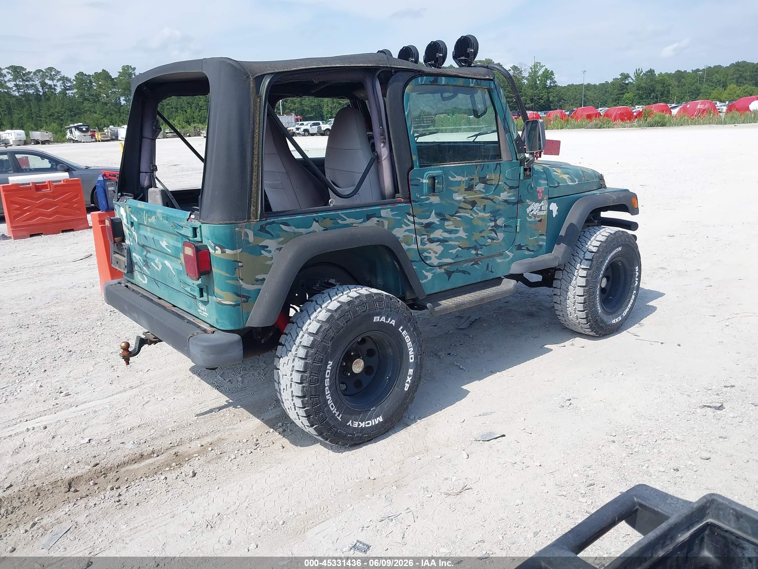 1999 Jeep Wrangler Sport Green vin: 1J4FY19S8XP408772
