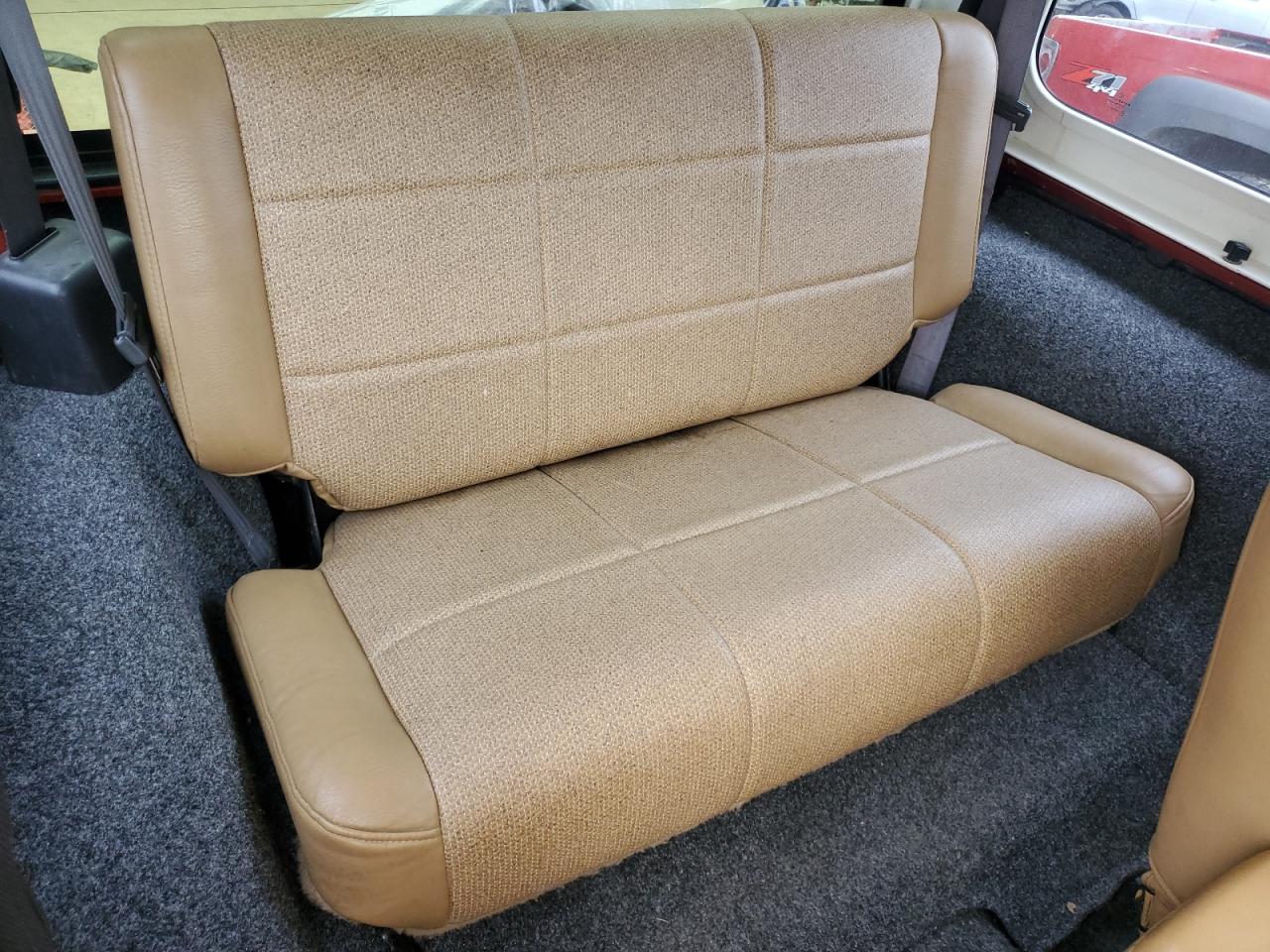 1998 Jeep Wrangler / Tj Sport Red vin: 1J4FY19S9WP733803