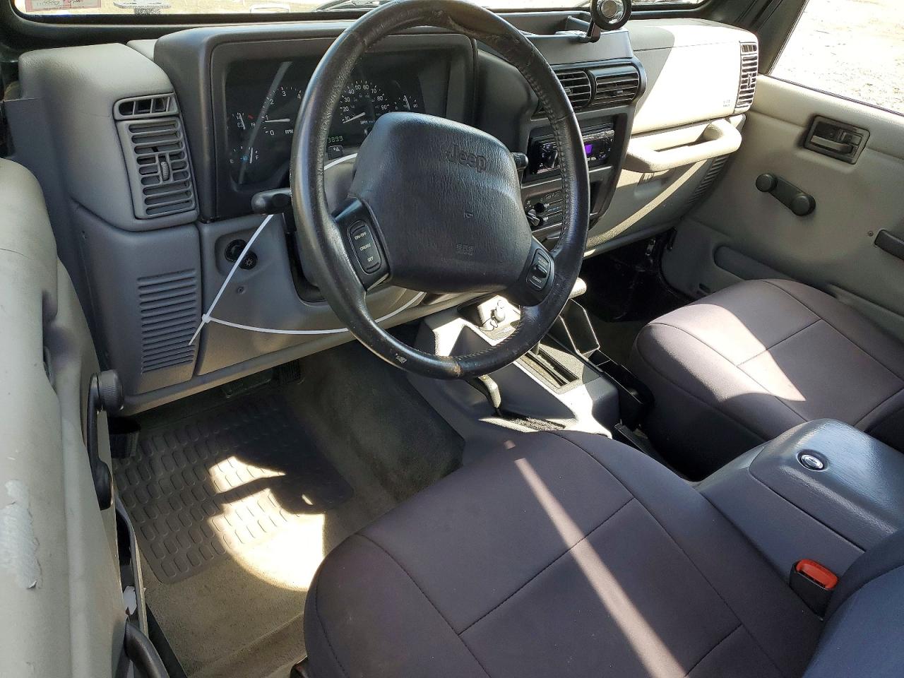 1998 Jeep Wrangler / Tj Sport Black vin: 1J4FY19SXWP803101